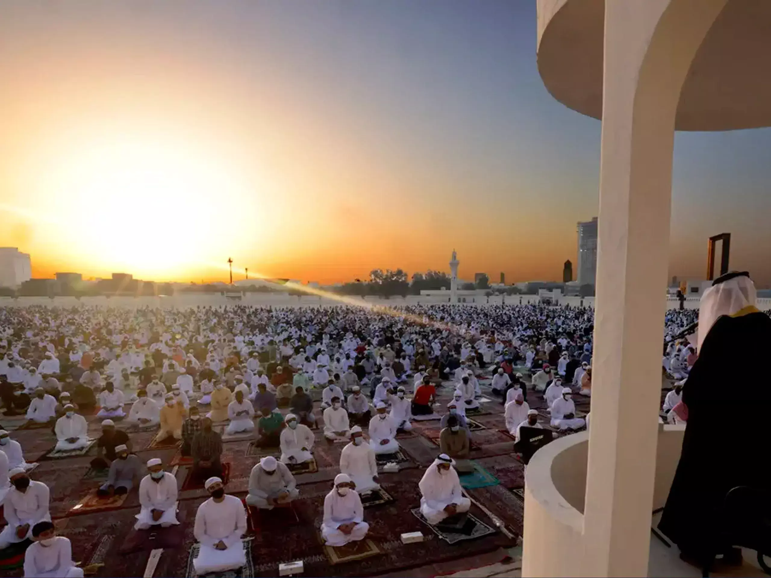 how will the eid holiday affect companies in uae