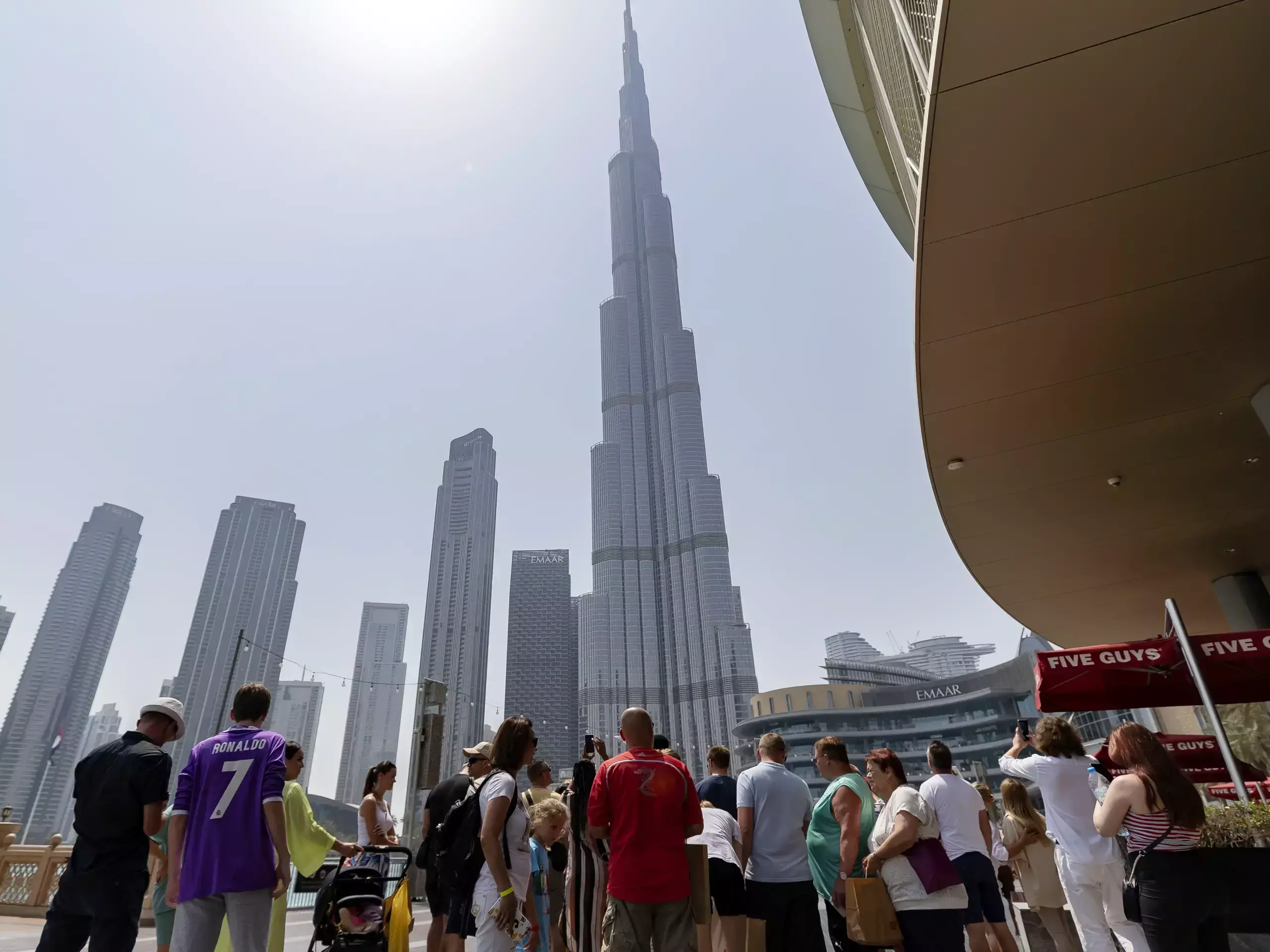 മികച്ച പ്രകടനം കാഴ്ചവെച്ച് ദുബായ് ടൂറിസം : ആദ്യ രണ്ട് മാസങ്ങളിൽ 36.7 ദശലക്ഷം സന്ദർശകർ