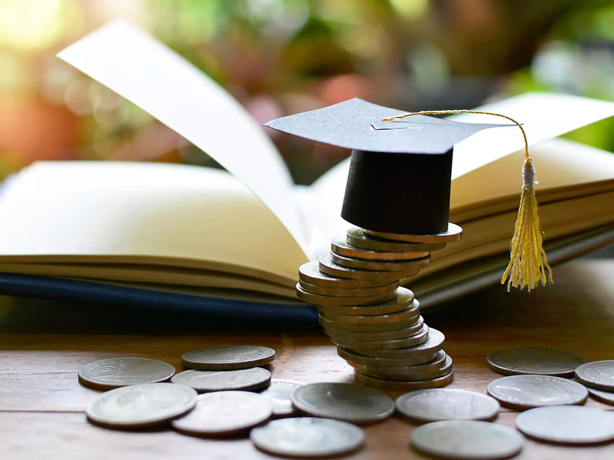 20 ലക്ഷം വിദ്യാഭ്യാസ വായ്പയ്ക്ക് ഇഎംഐ എത്ര വരും ?