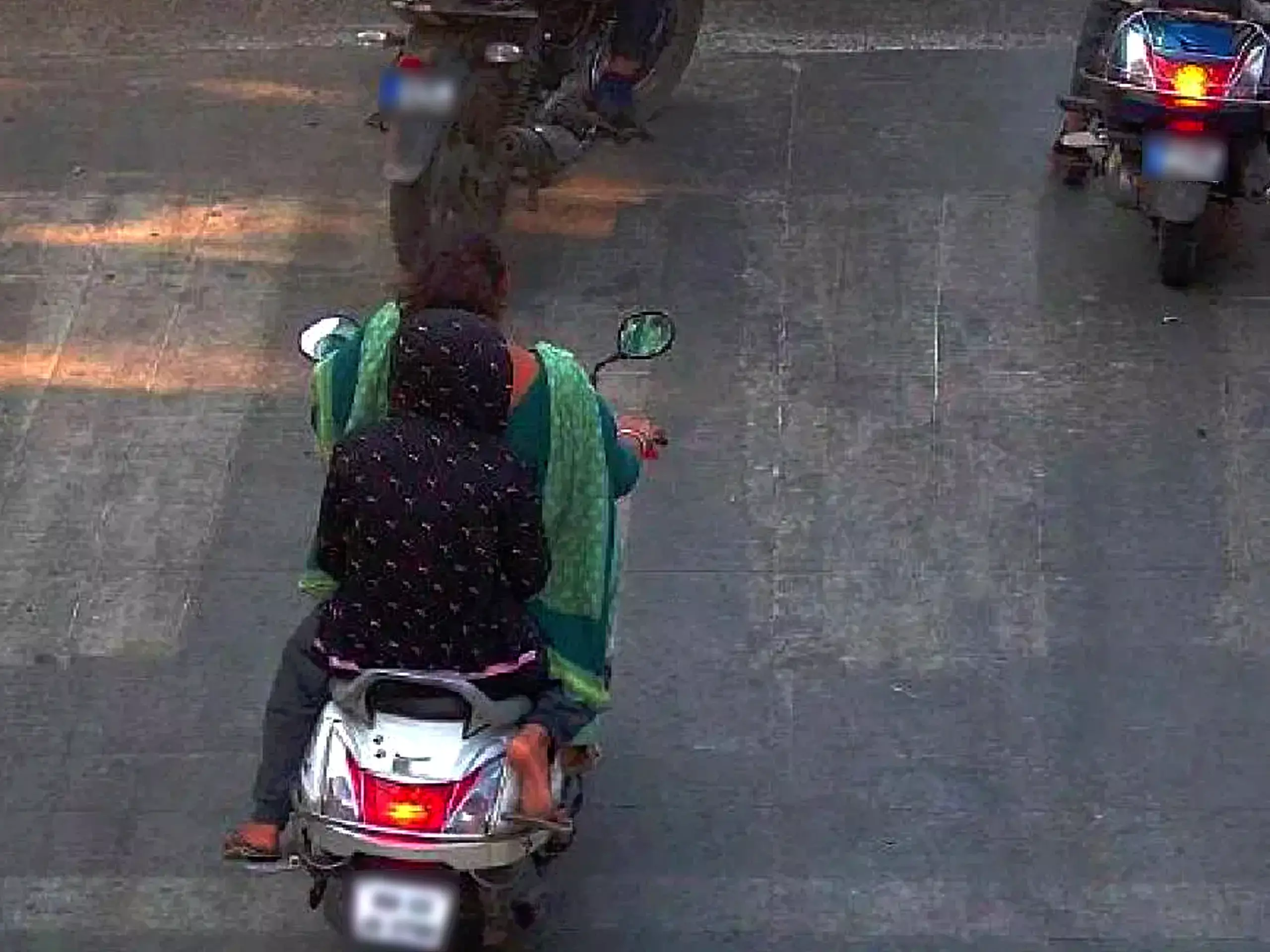 ട്രാഫിക് നിയമം ലംഘിച്ചത് 270 തവണ; സ്ത്രീ യാത്രികയ്ക്ക് പിഴ ചുമത്തിയത് 1.36 ലക്ഷം രൂപ