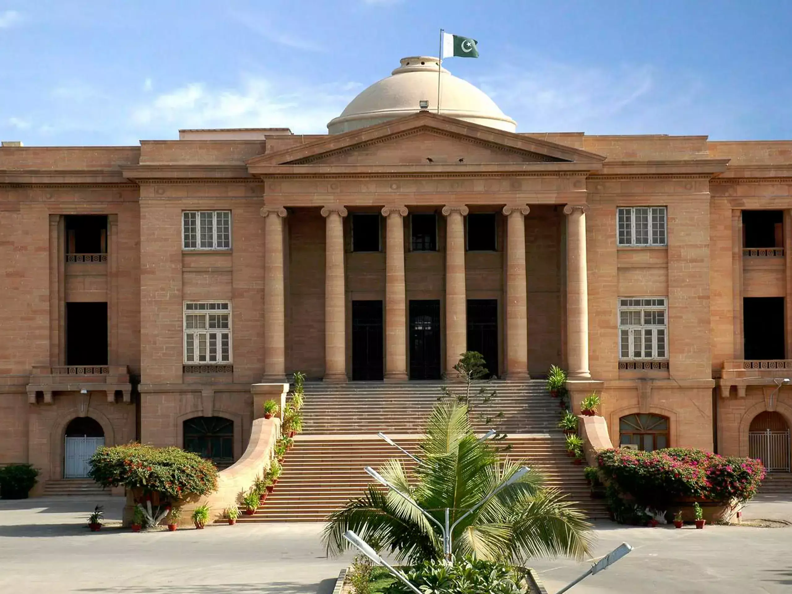 high court of pakistan ordered the reinstatement of x within a week