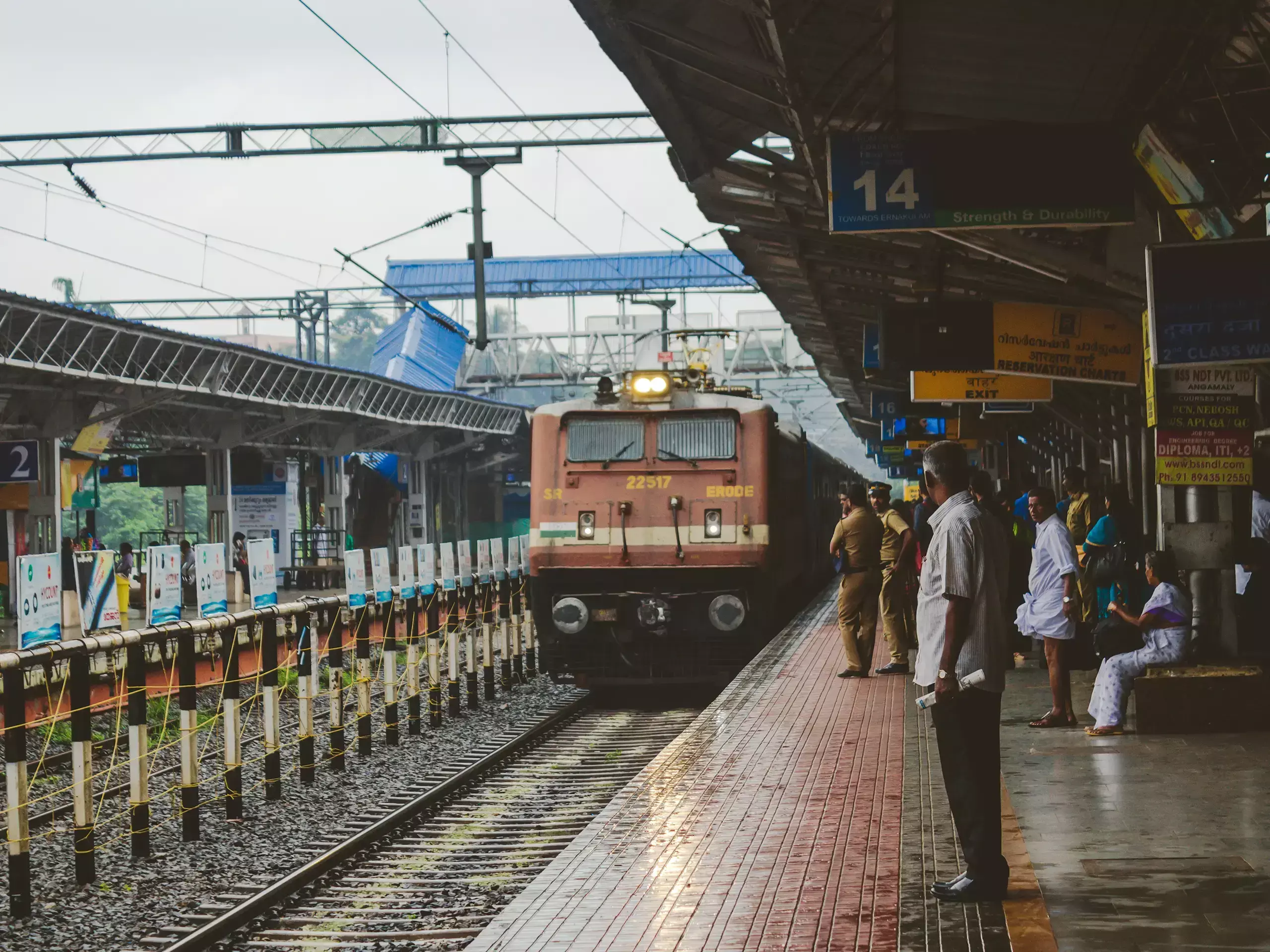 ഏപ്രിലില്‍ മാത്രം ട്രെയിന്‍ യാത്ര നടത്തിയത് 41 കോടി