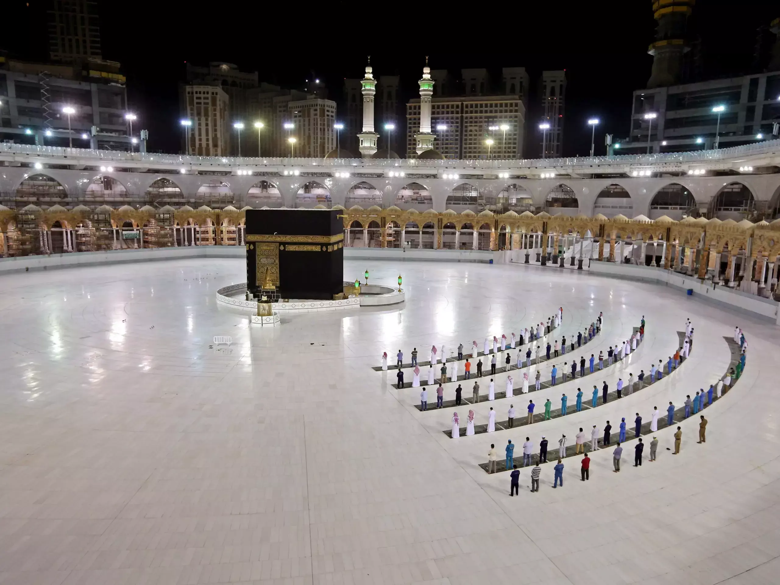 ഹജ്ജ്:മക്കയിലേക്ക് വിദേശികള്‍ക്ക് മെയ് 4 മുതല്‍ പ്രവേശന നിയന്ത്രണം