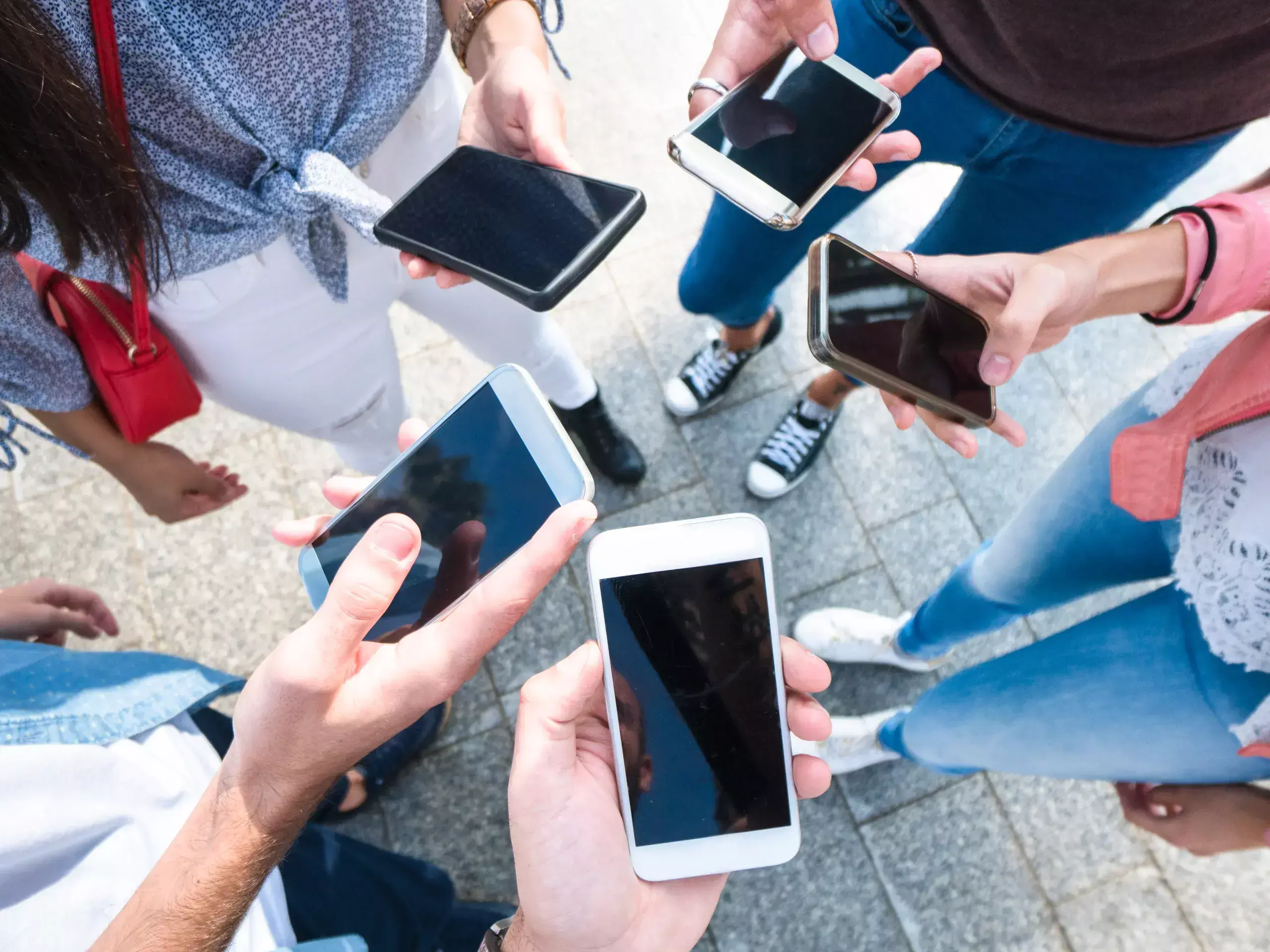 ഫോണുകള്‍ക്കായി വീണ്ടും ചൈനയെ ആശ്രയിച്ച് ഇന്ത്യക്കാര്‍