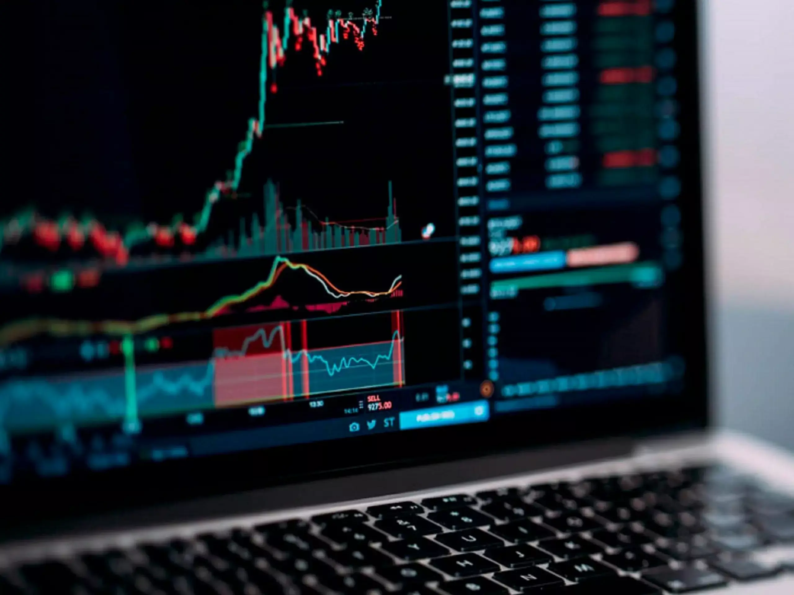 ഇടിവ് നികത്തി ആഭ്യന്തര സൂചികകൾ; ഇന്ത്യ വിക്സ് 52 ആഴ്ചയിലെ ഏറ്റവും ഉയരത്തിൽ