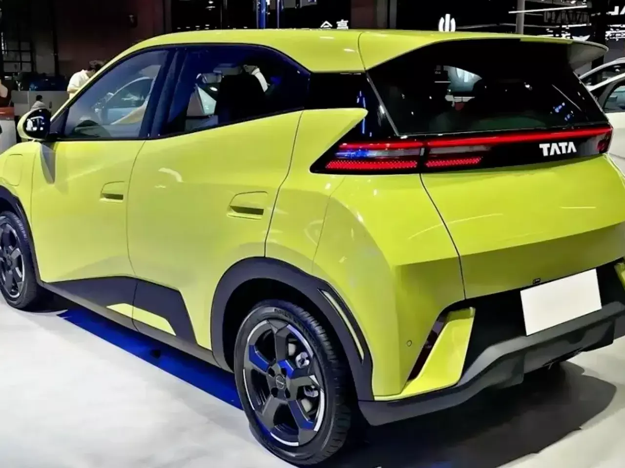 എസ്‌യുവിയായി ടാറ്റ നാനോ തിരിച്ചെത്തുന്നു