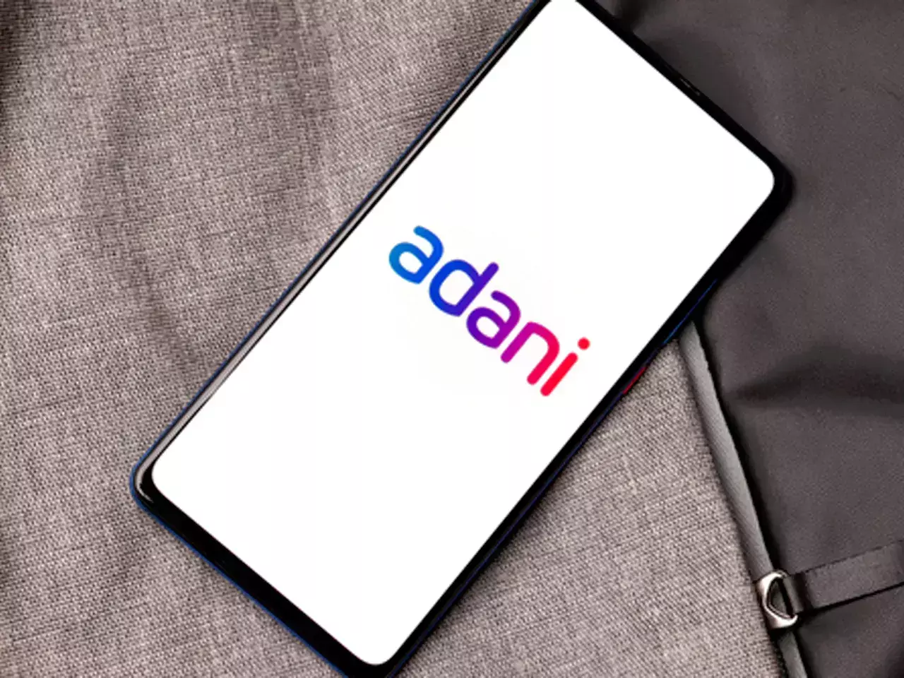 16,600 കോടി സമാഹരിക്കാനൊരുങ്ങി അദാനി എൻ്റർപ്രൈസസ്