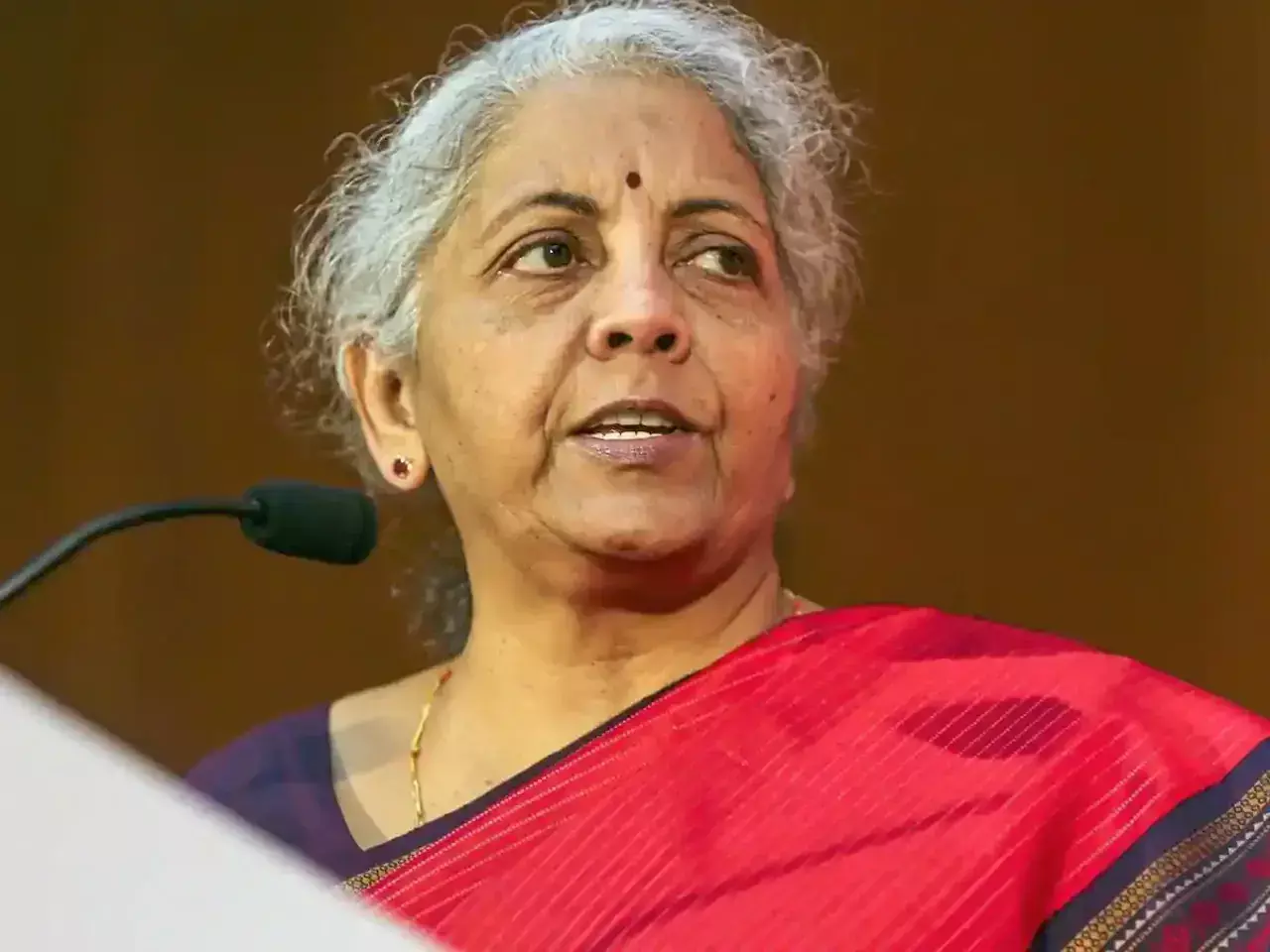 experts say unemployment is a big problem