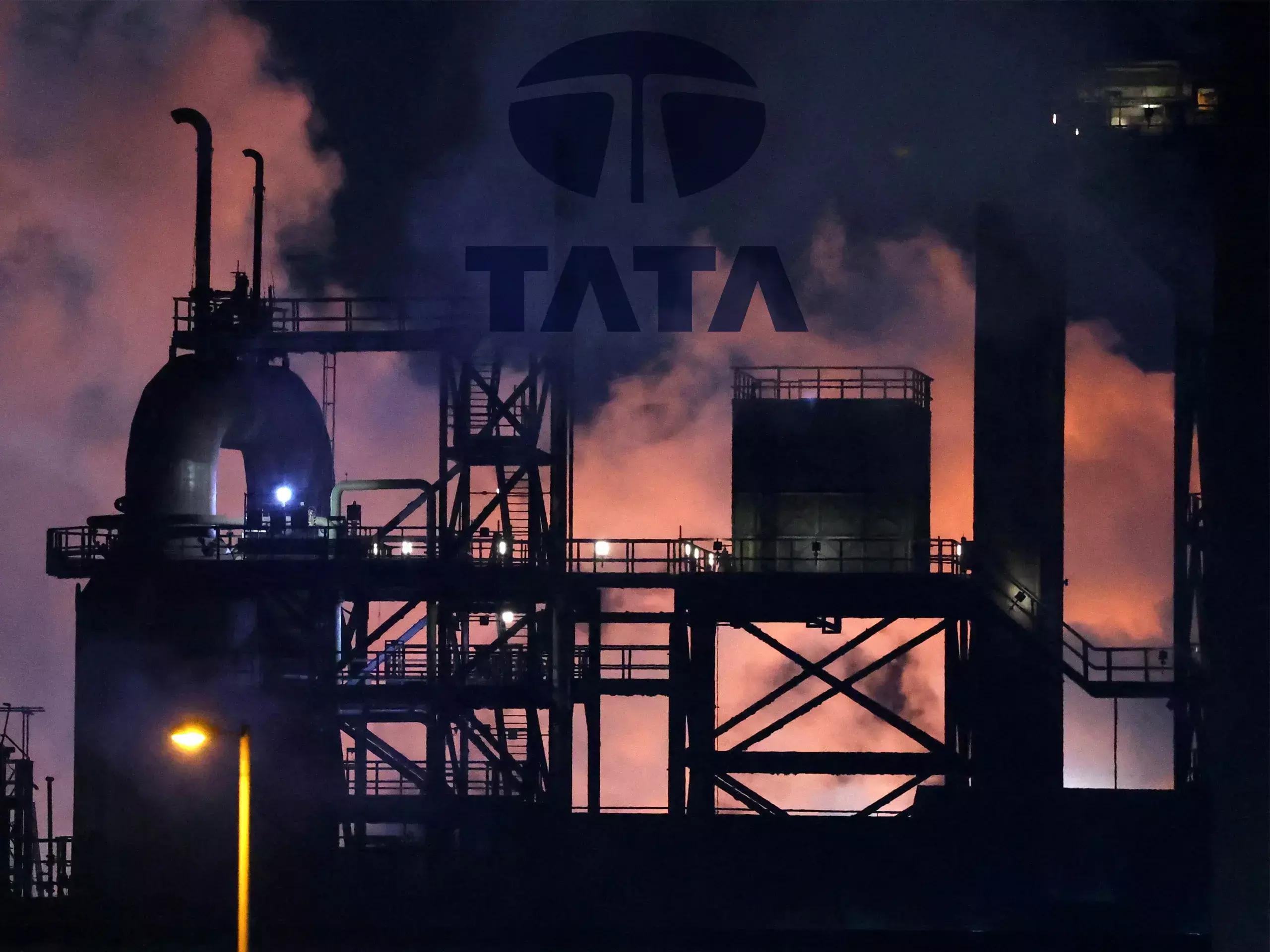 British steel workers strike against Tata