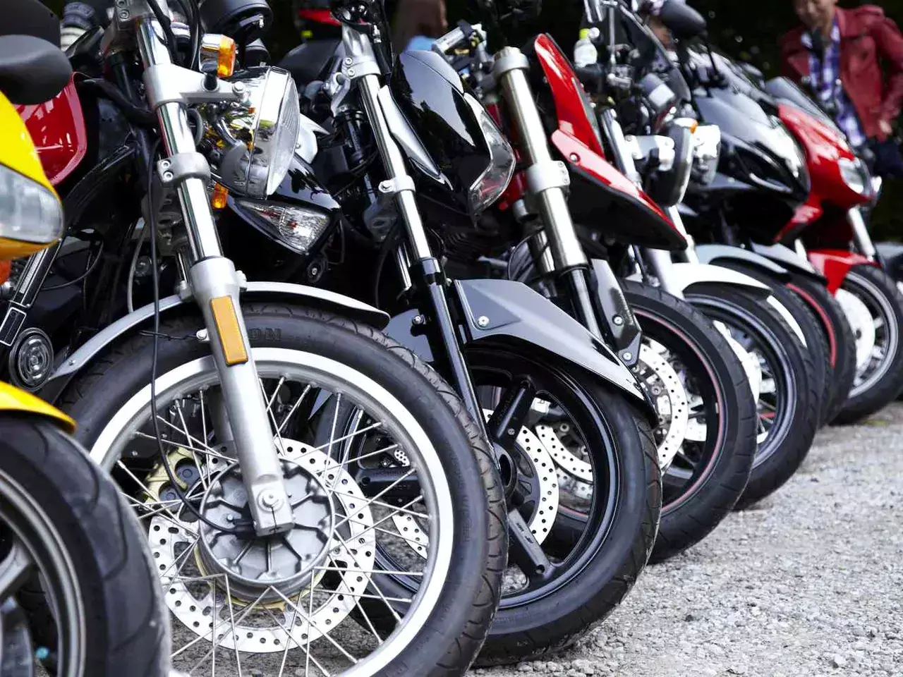 auto sector expecting growth in two-wheeler market in june