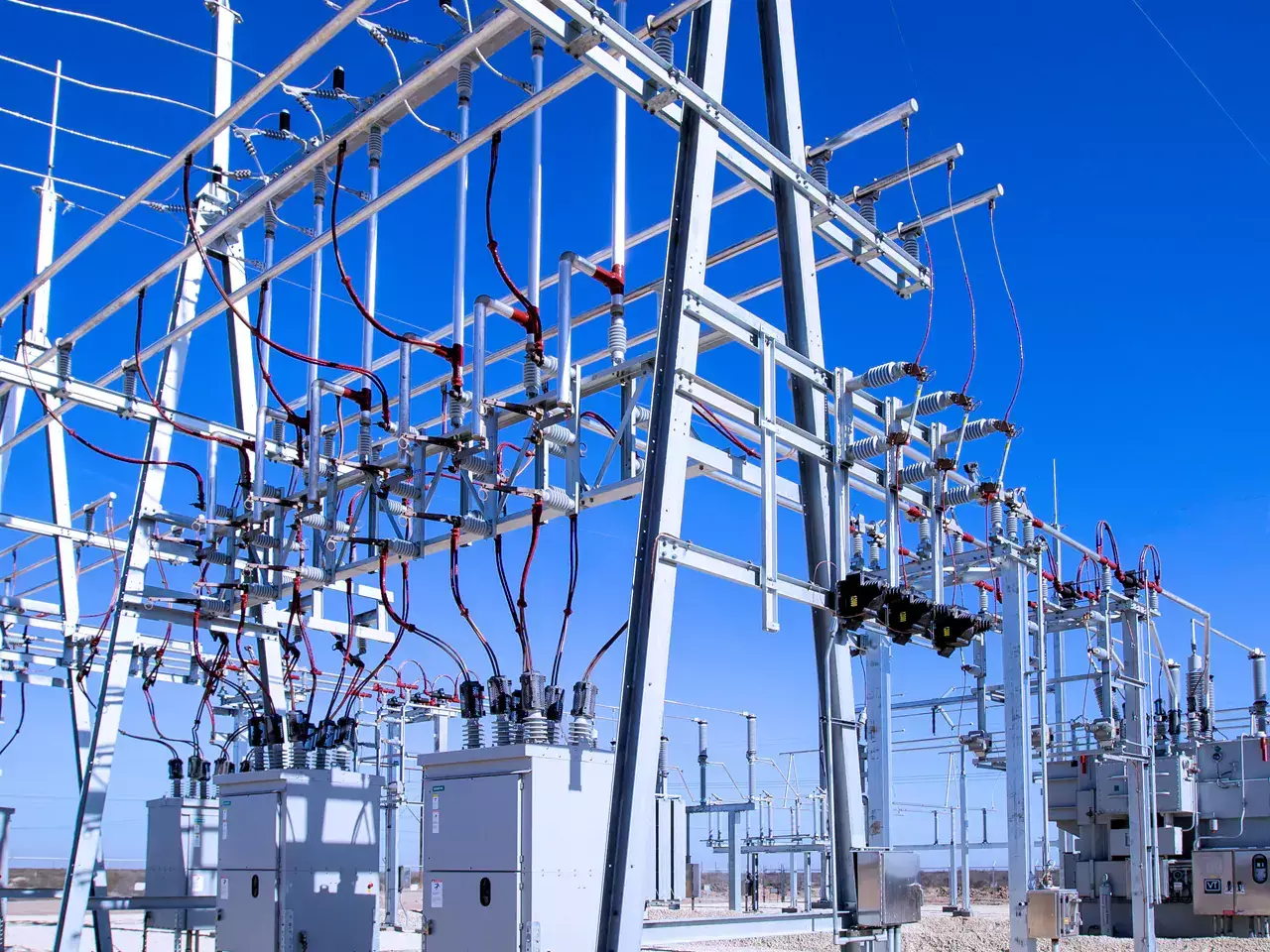 generation capacity of 900gw is required for high power availability