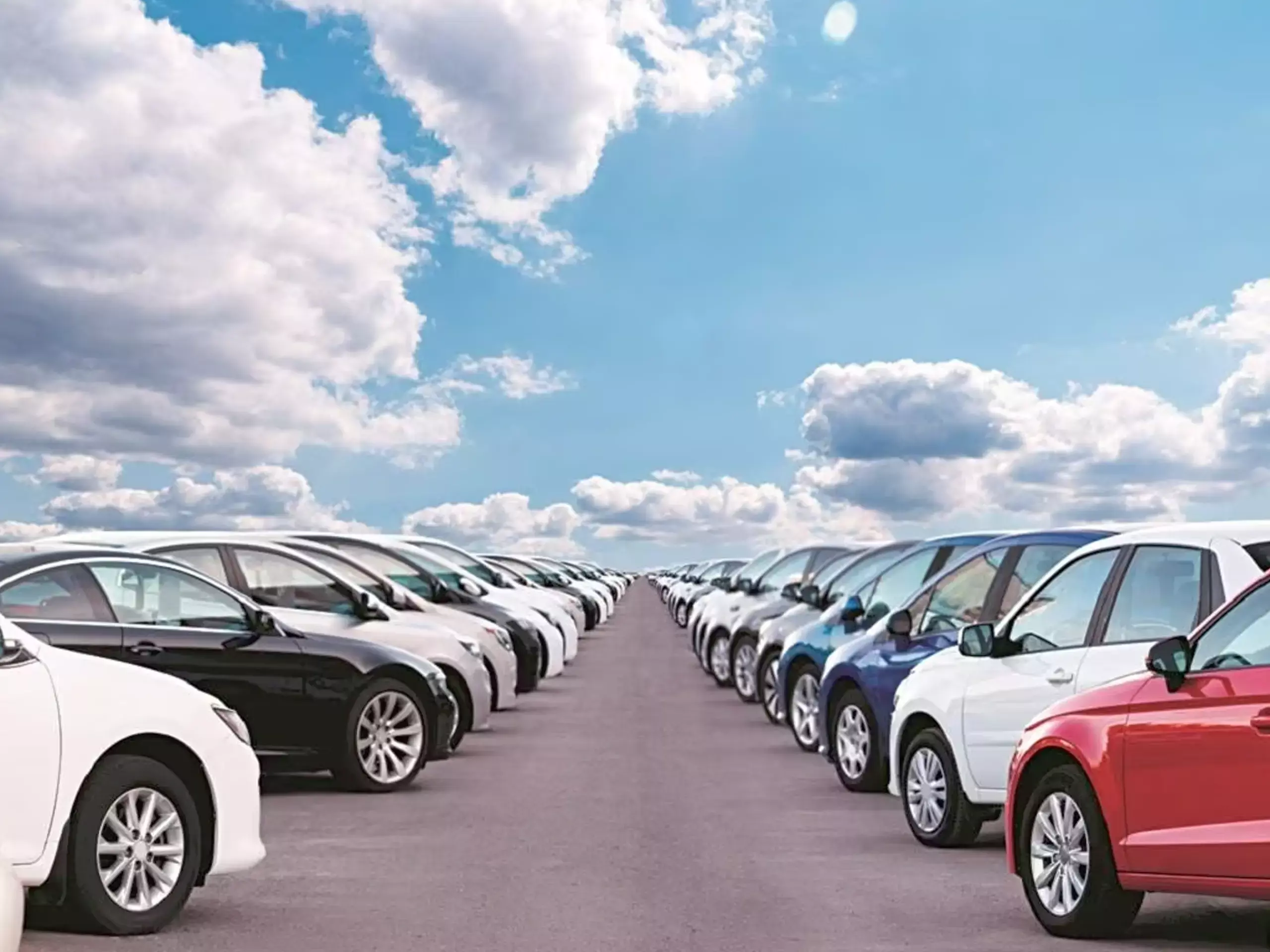 ജൂണില്‍ റീട്ടെയില്‍ കാര്‍ വില്‍പ്പനയില്‍ ഇടിവ്; കടുത്ത ചൂടിനെ തുടര്‍ന്നെന്ന് ഫാഡ