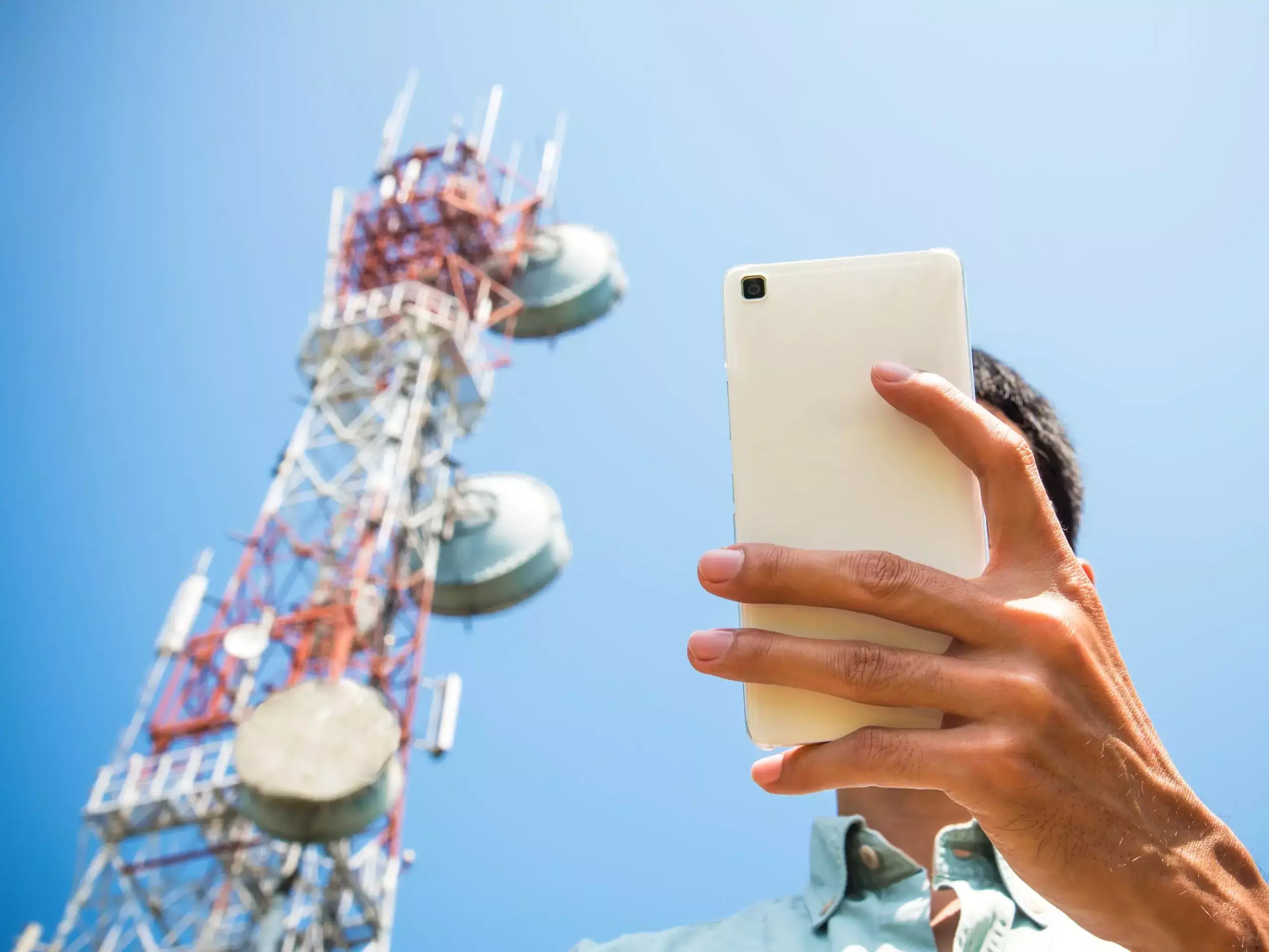 2026 ല്‍ ടെലികോം കമ്പനികളുടെ ഒരാളില്‍ നിന്നുള്ള ശരാശരി വരുമാനം 225 രൂപയിലേക്ക് എത്തുമെന്ന് ക്രിസില്‍