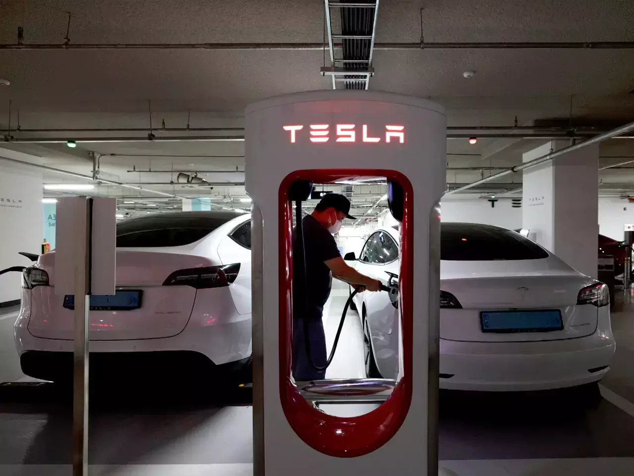 tesla component suppliers eyeing gujarat and tamilnadu