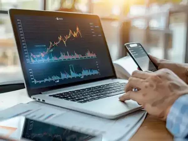 പതിനാലാം നാളും നിഫ്റ്റി കുതിച്ചു; കരുത്തായി ബാങ്കിങ് ഓഹരികൾ