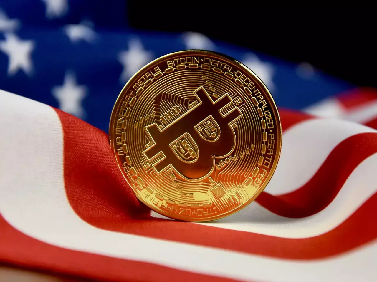 fed rate cut talk boosts bitcoin