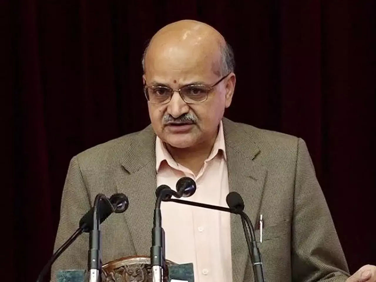 indian economy to double by 2030, neeti aayog ceo