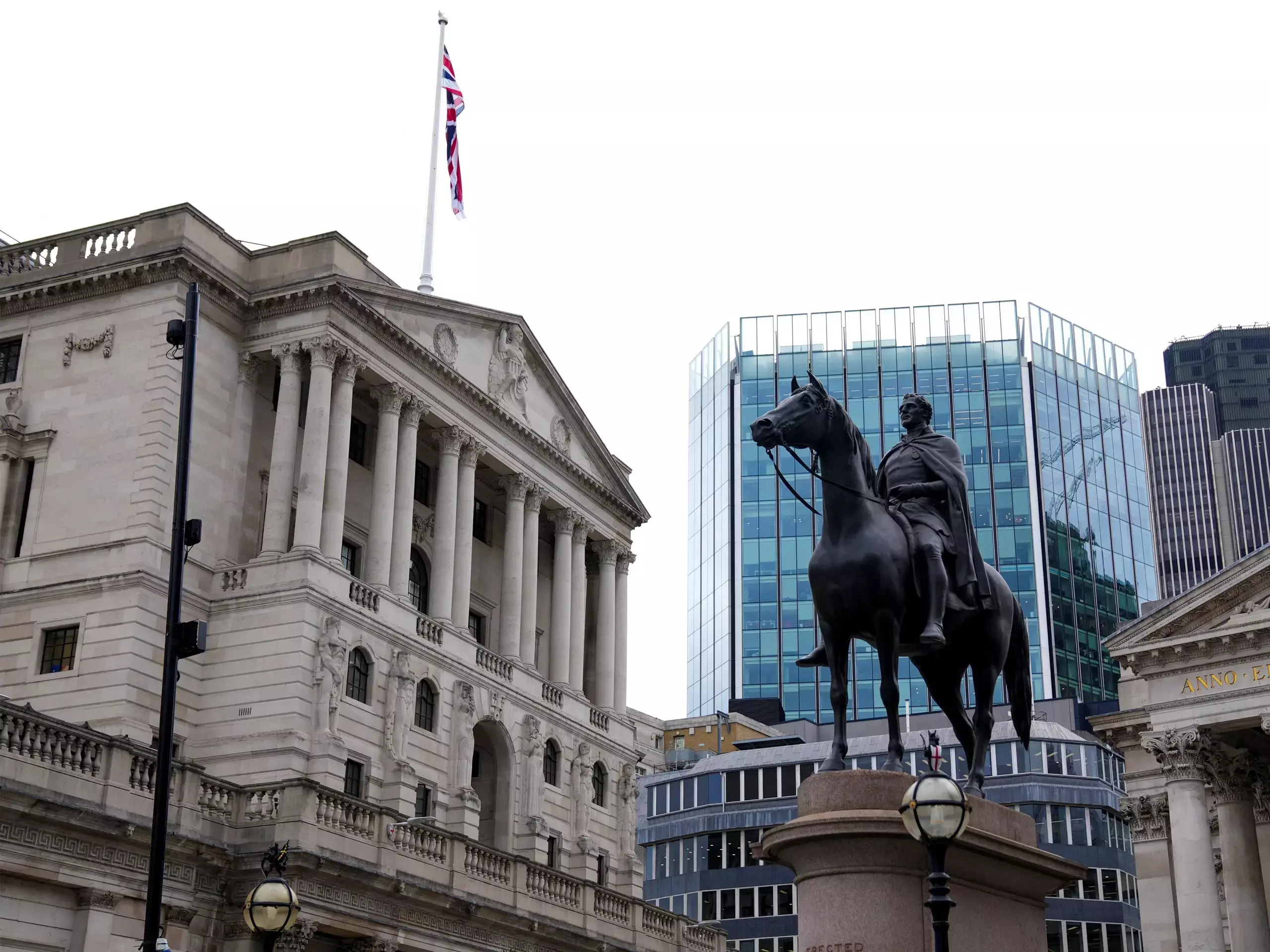പലിശനിരക്കില്‍ മാറ്റം വരുത്താതെ ബാങ്ക് ഓഫ് ഇംഗ്ലണ്ട്