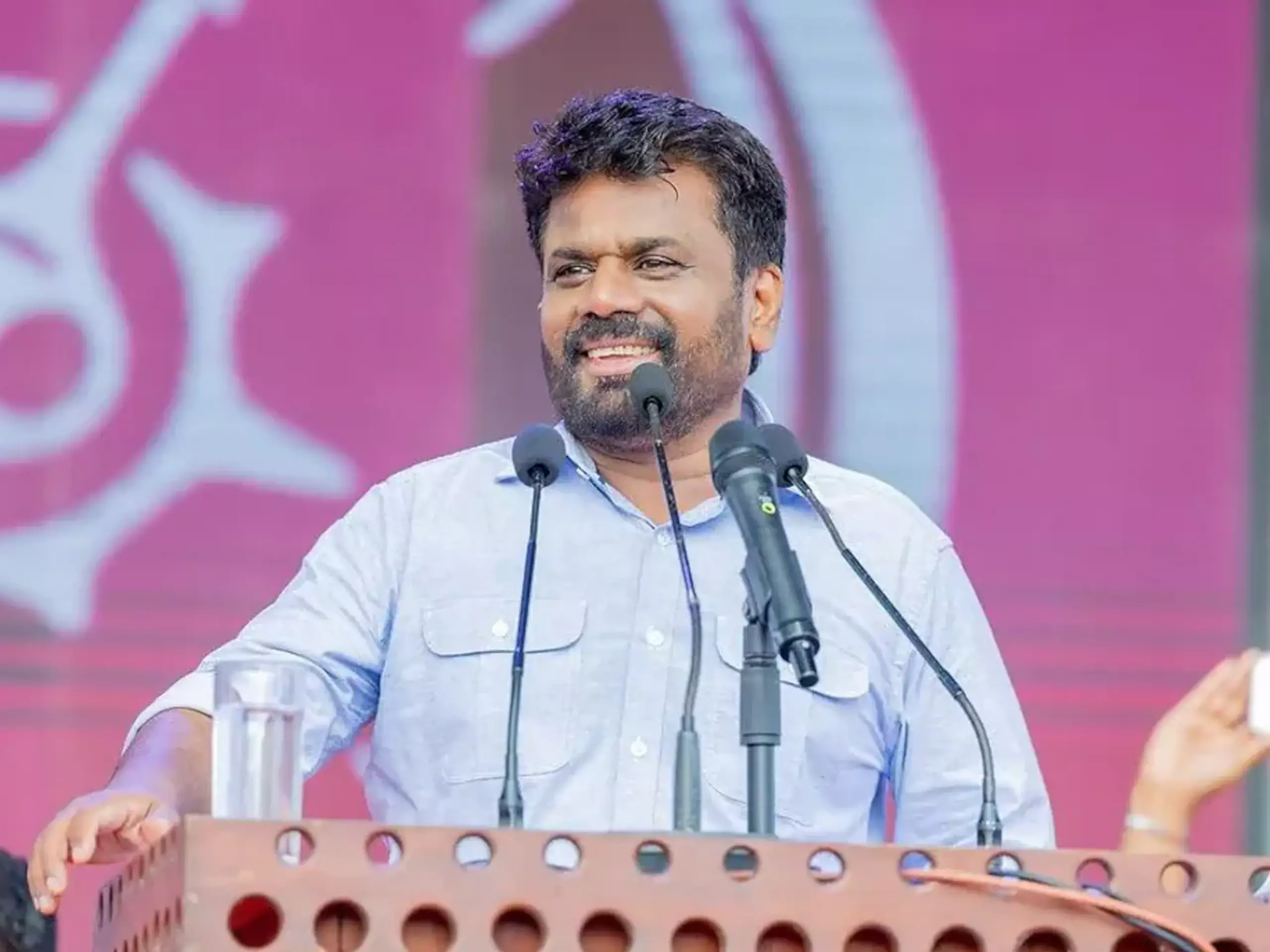 ശ്രീലങ്കയില്‍ പുതിയ പ്രസിഡന്റ് അധികാരമേറ്റു