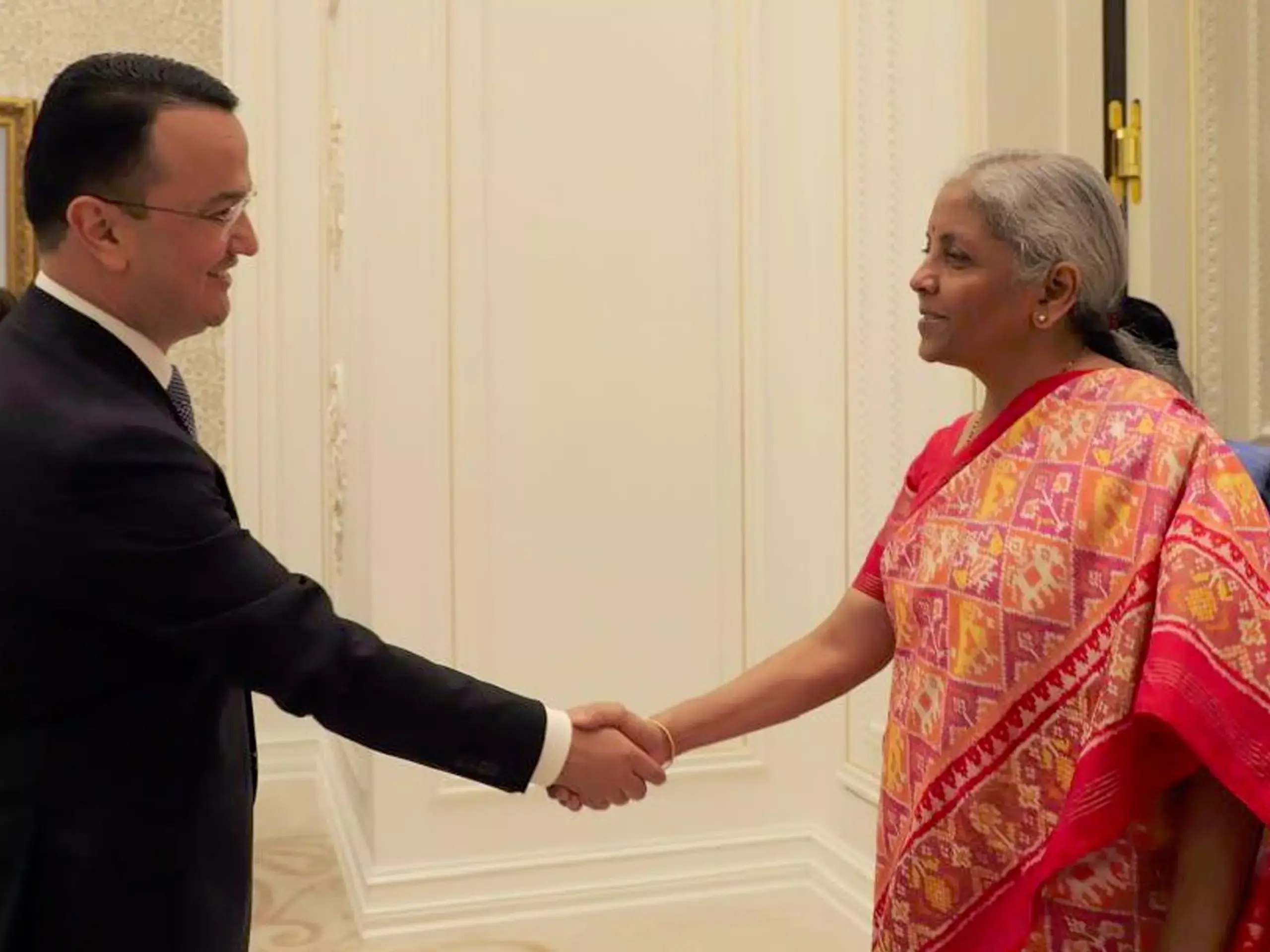 ഇന്ത്യയും ഉസ്‌ബെക്കിസ്ഥാനും   ഉഭയകക്ഷി നിക്ഷേപ ഉടമ്പടിയില്‍ ഒപ്പുവച്ചു