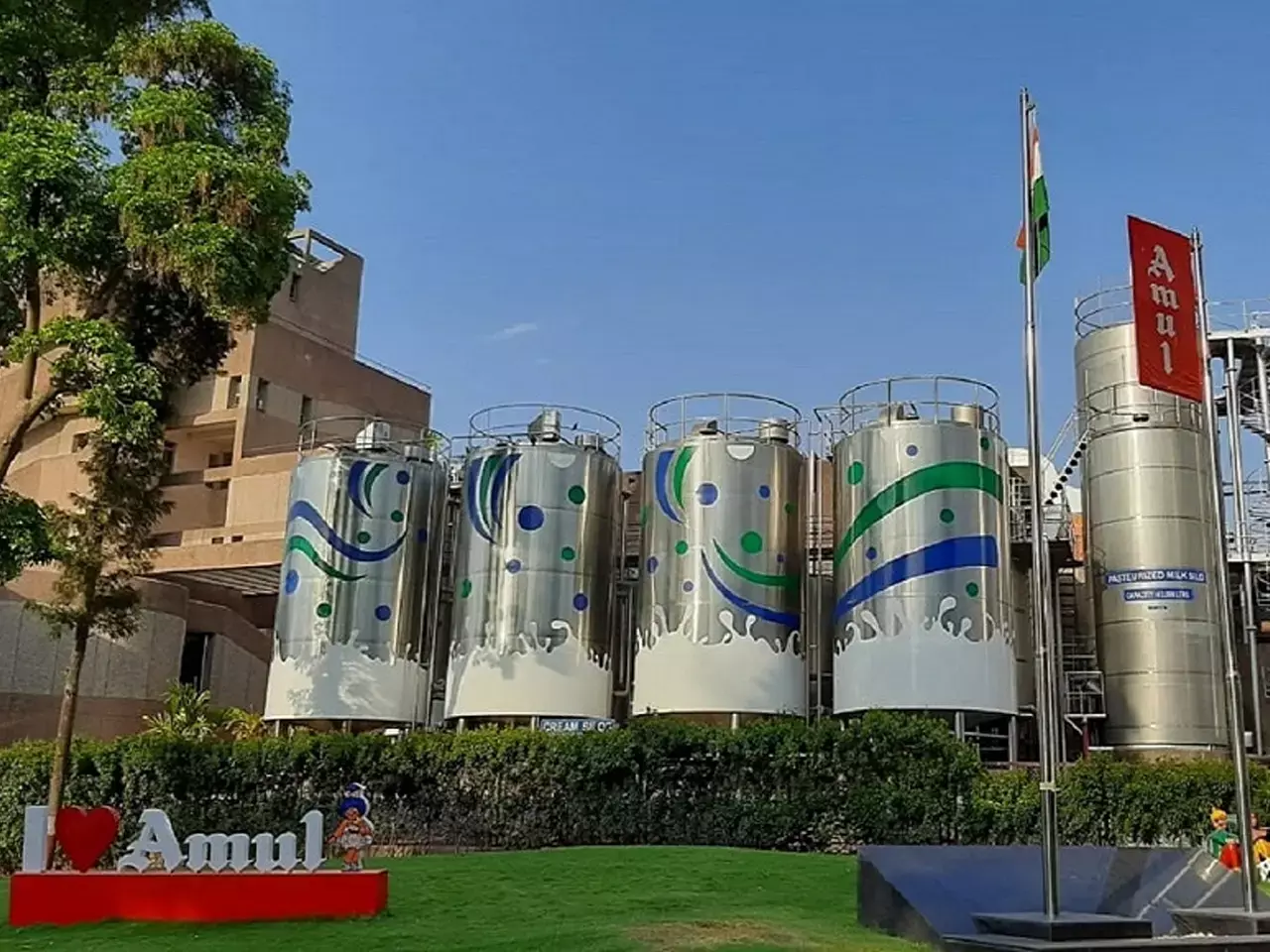 amul with increasing global ambitions