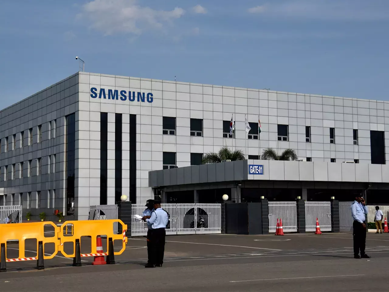 samsung labor strike, talks to find solution