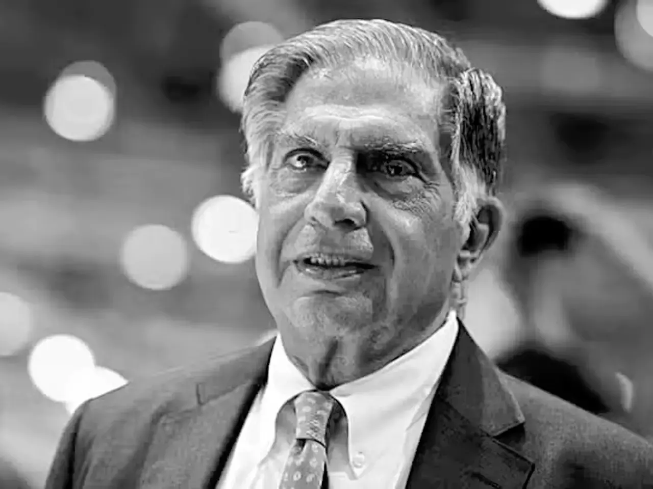 ratan tatas cremation today