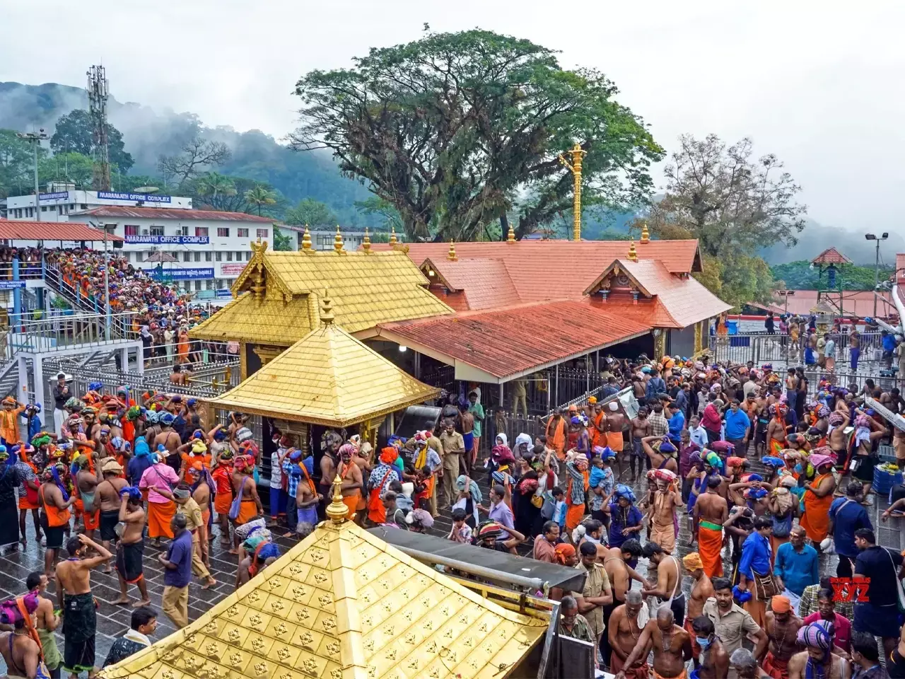 5 lakh insurance for sabarimala pilgrims and staff