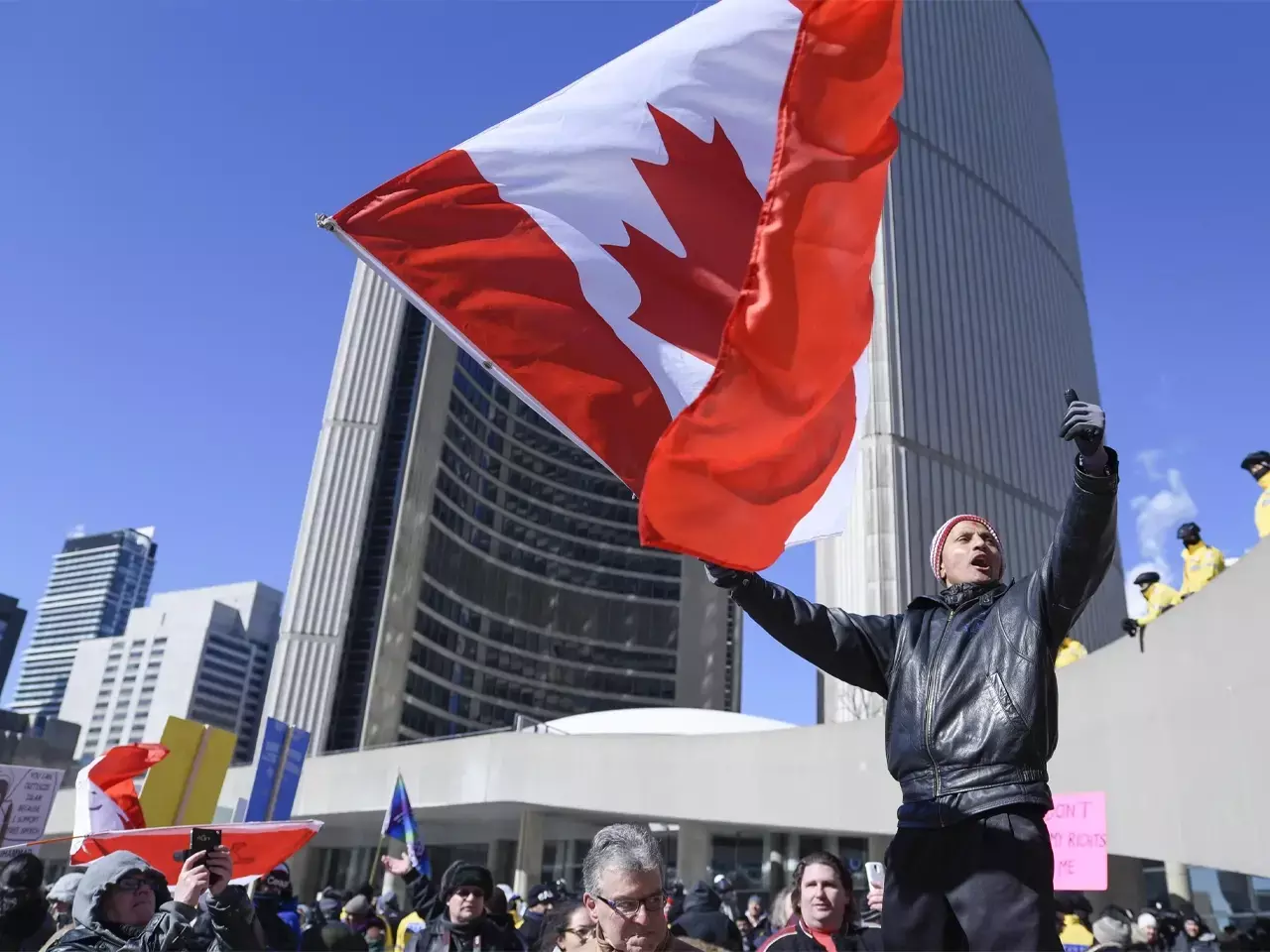 canadians dont want immigrants, survey reports