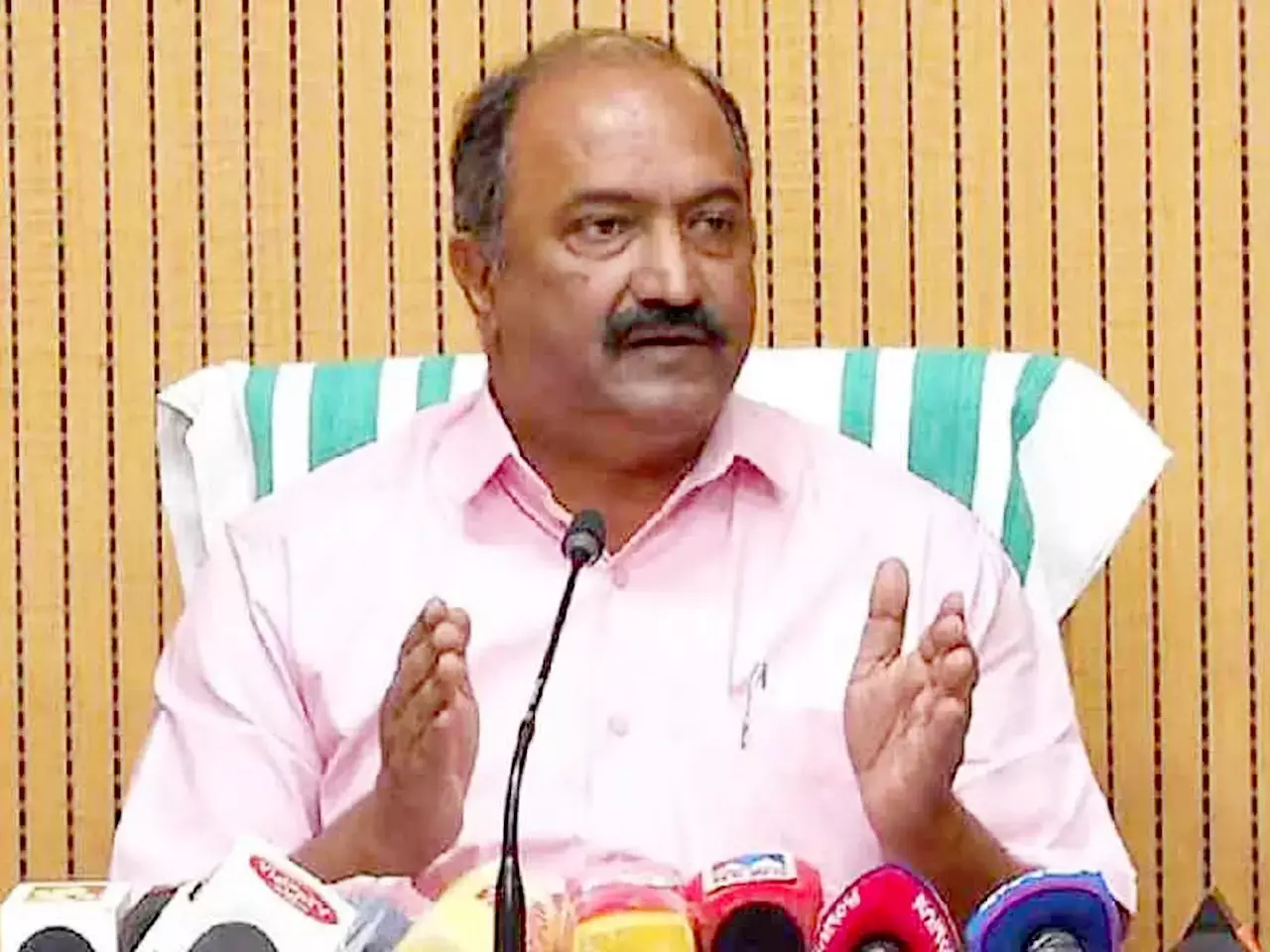 എംഎൽഎ വികസന ഫണ്ട്‌, 133 കോടി രൂപ അനുവദിച്ചു