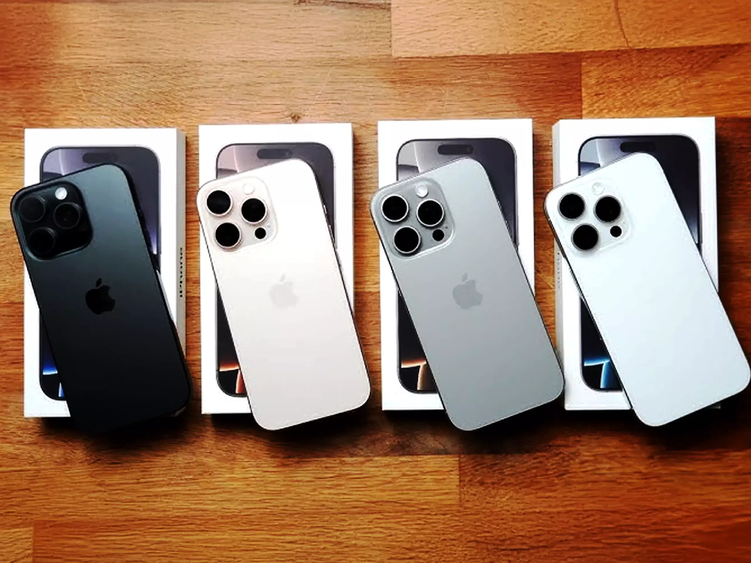 ആറ് ബില്യണ്‍ ഡോളറിന്റെ   ഐഫോണ്‍ കയറ്റുമതിയുമായി ഇന്ത്യ