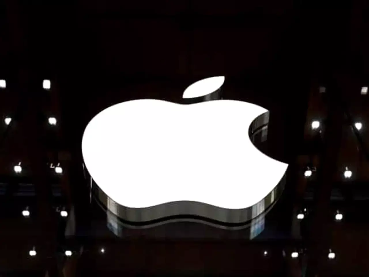 apple request to block report on competition law violation rejected