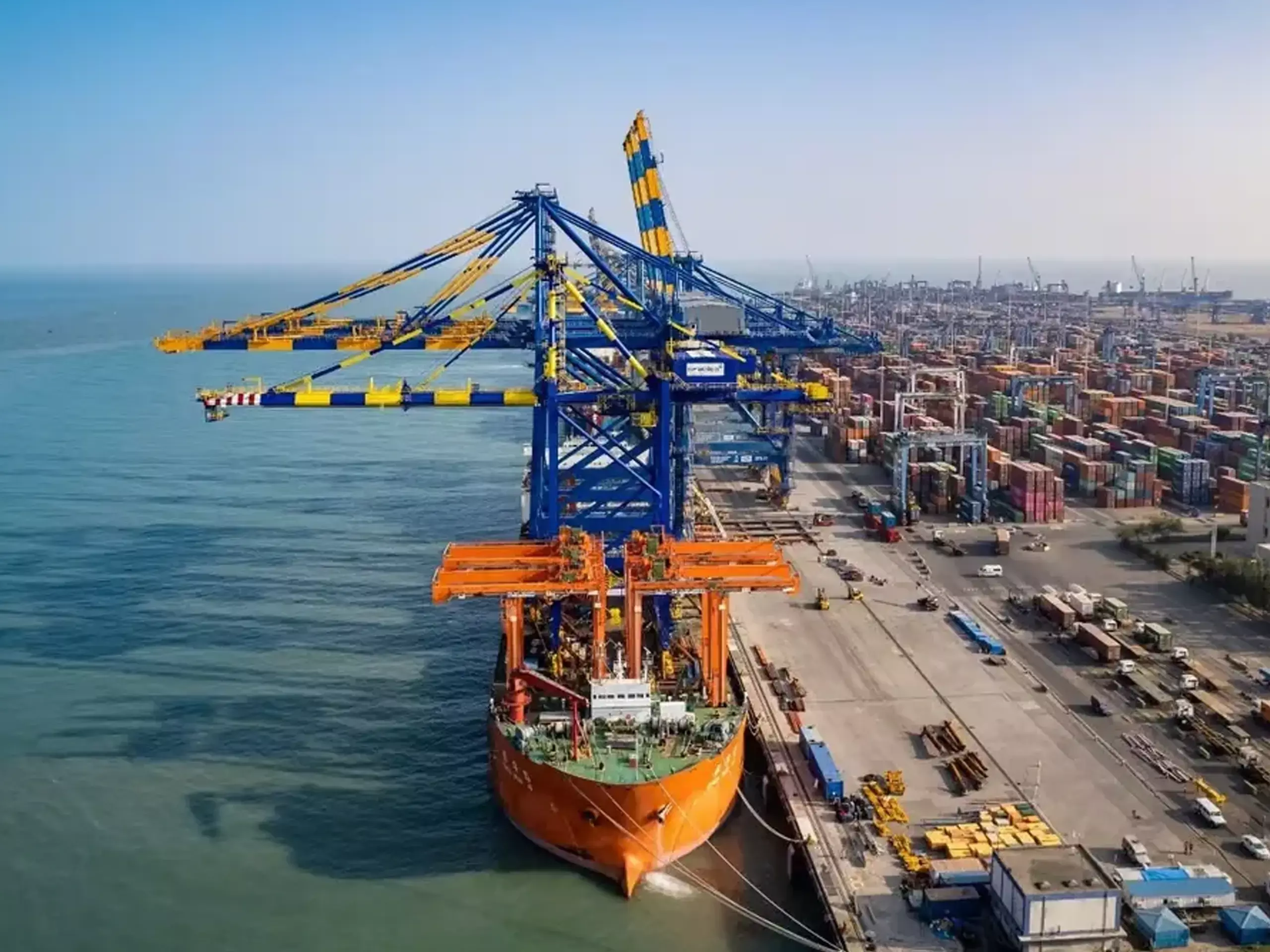 ട്രയൽ റൺ കഴിഞ്ഞു, വിഴിഞ്ഞത്ത് ഇനി വാണിജ്യാടിസ്ഥാനത്തിൽ പ്രവർത്തനം