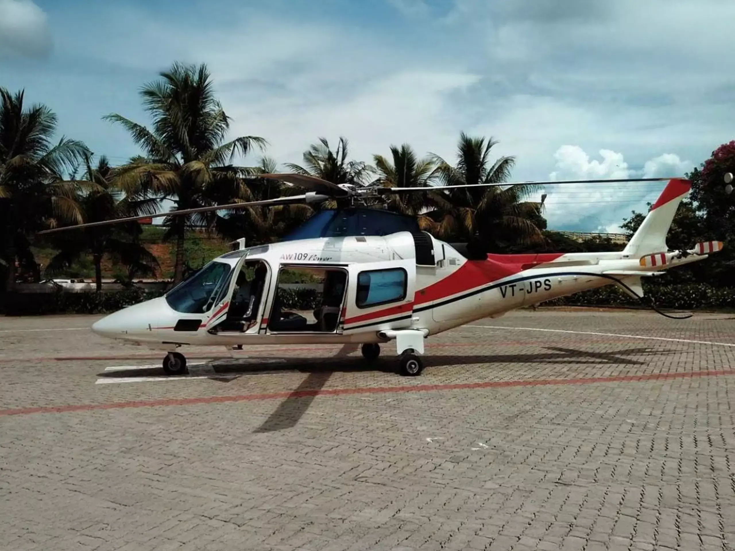 വിനോദ സഞ്ചാര കേന്ദ്രങ്ങളിലേക്ക് അതിവേഗം എത്തിച്ചേരാം: ഹെലി ടൂറിസം നയത്തിന് അംഗീകാരം