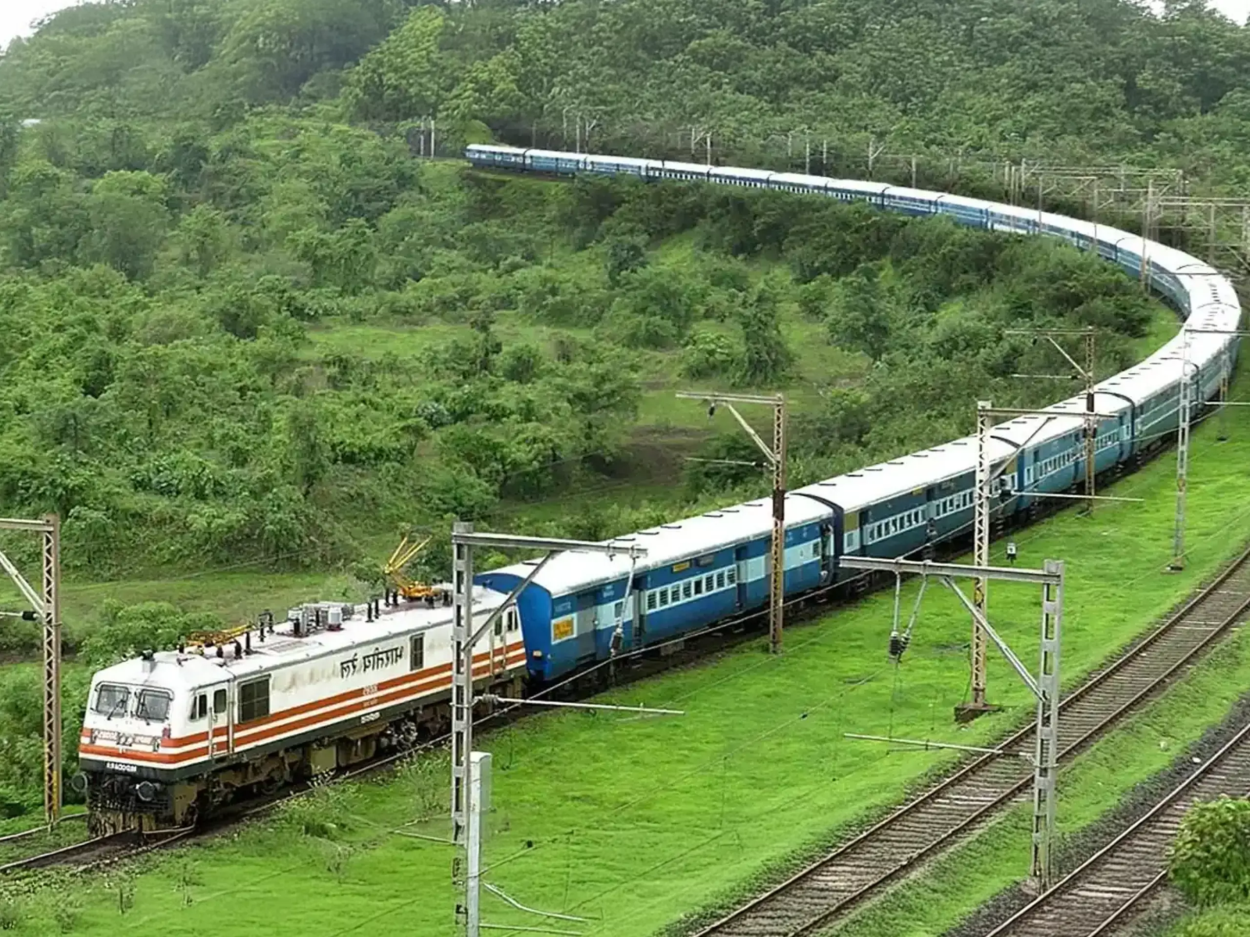 Sabari Rail Project; The Chief Minister Pinarayi Vijayan said that it will be implemented in two phases