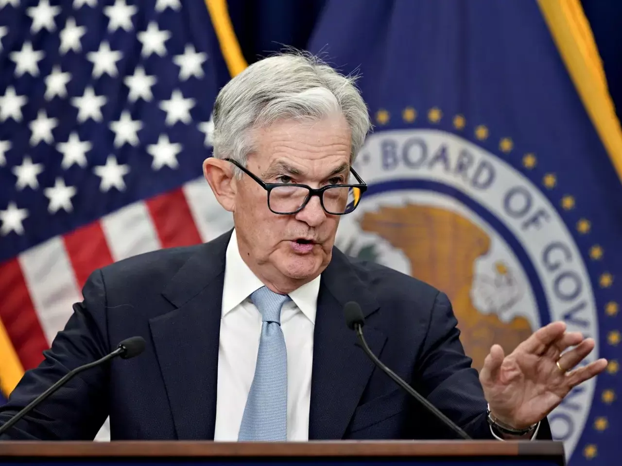 fed reserve cut interest rates by a quarter of a percentage point