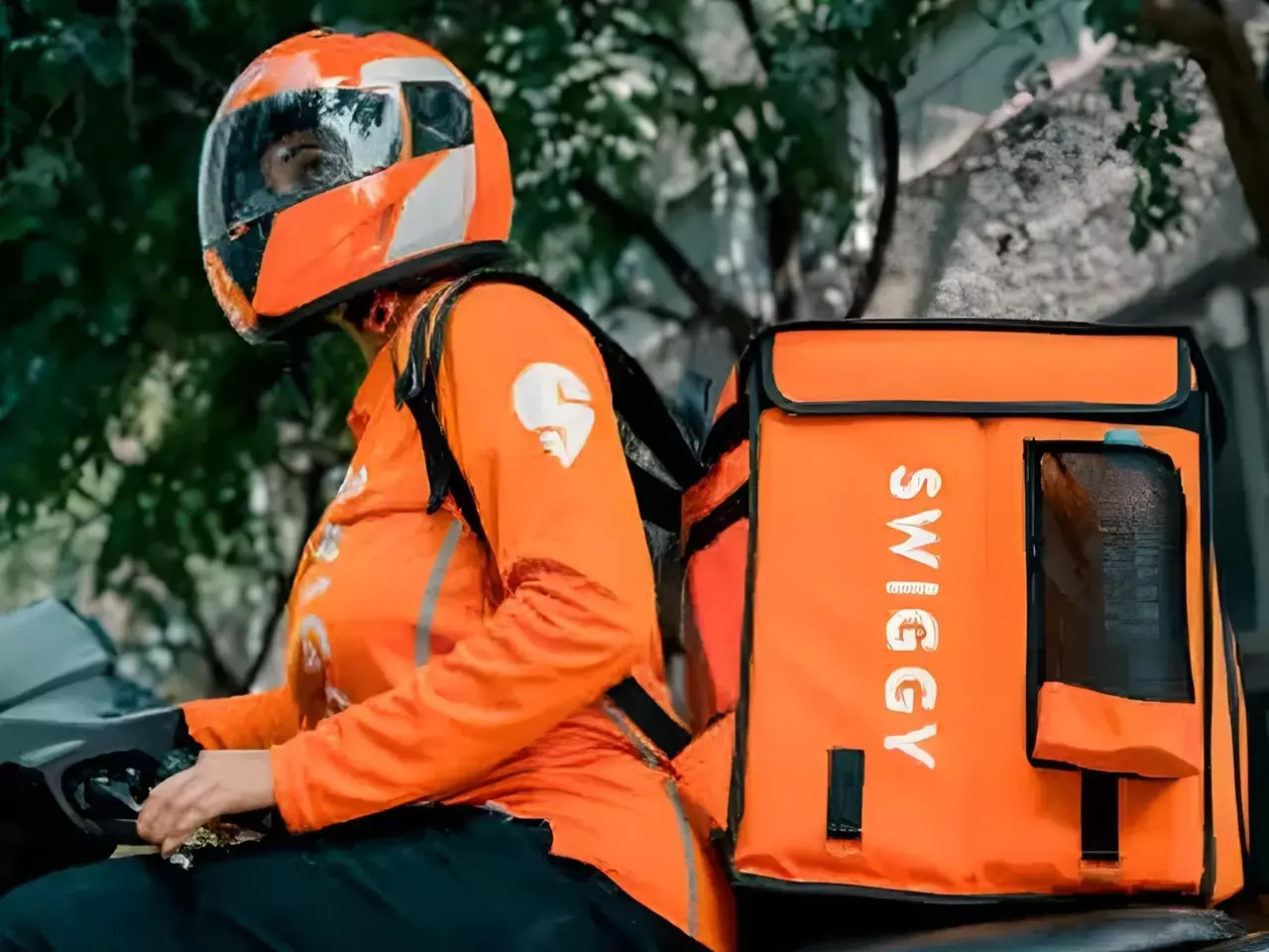 swiggy to onboard 1 lakh women delivery partners by 2030