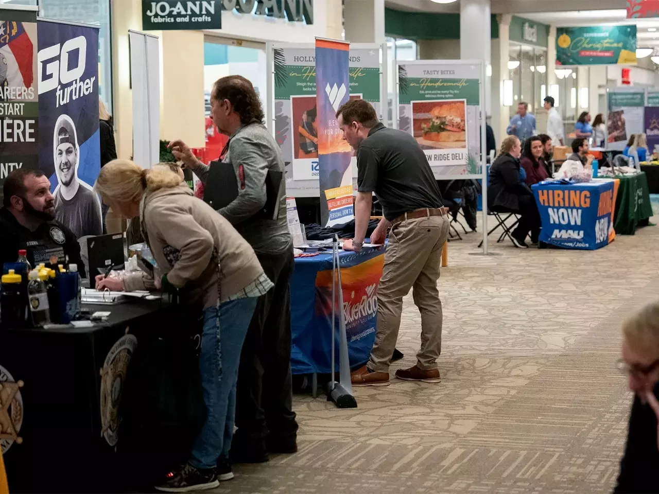 us job creation increases in november