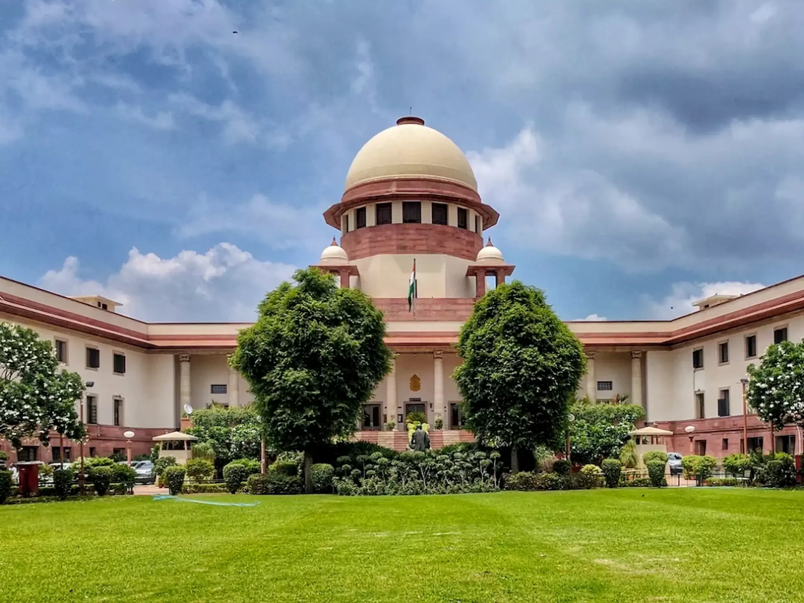 എസ്‌ഐആറില്‍ കേരളത്തെ എതിര്‍ത്ത്  കേന്ദ്ര തെരഞ്ഞെടുപ്പ് കമ്മീഷന്‍