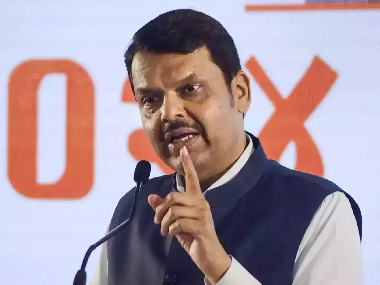 maharashtra aims for one trillion dollar economy