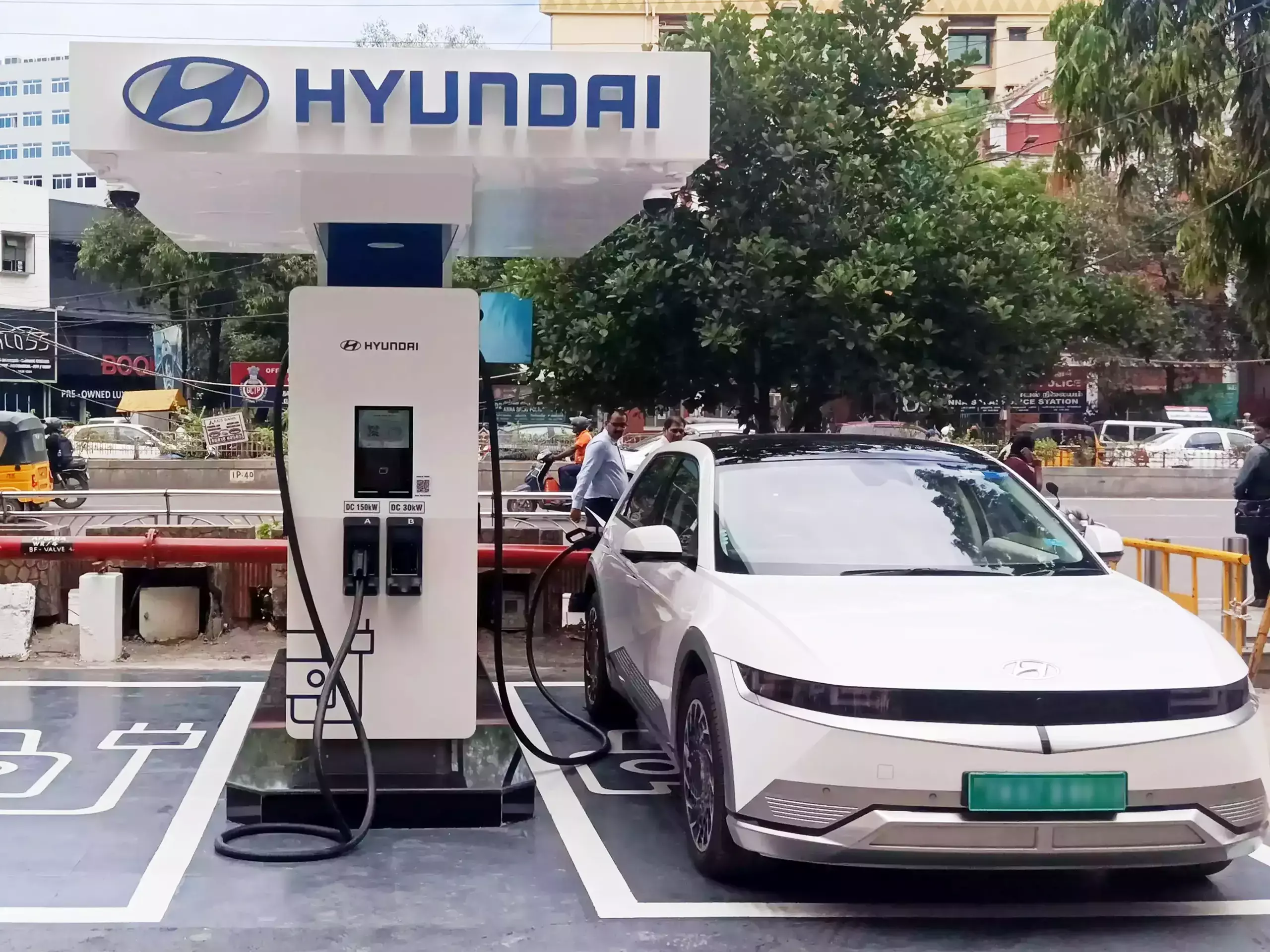 കൂടുതല്‍ ഇവി ചാര്‍ജിംഗ് സ്റ്റേഷനുകളുമായി ഹ്യുണ്ടായ്