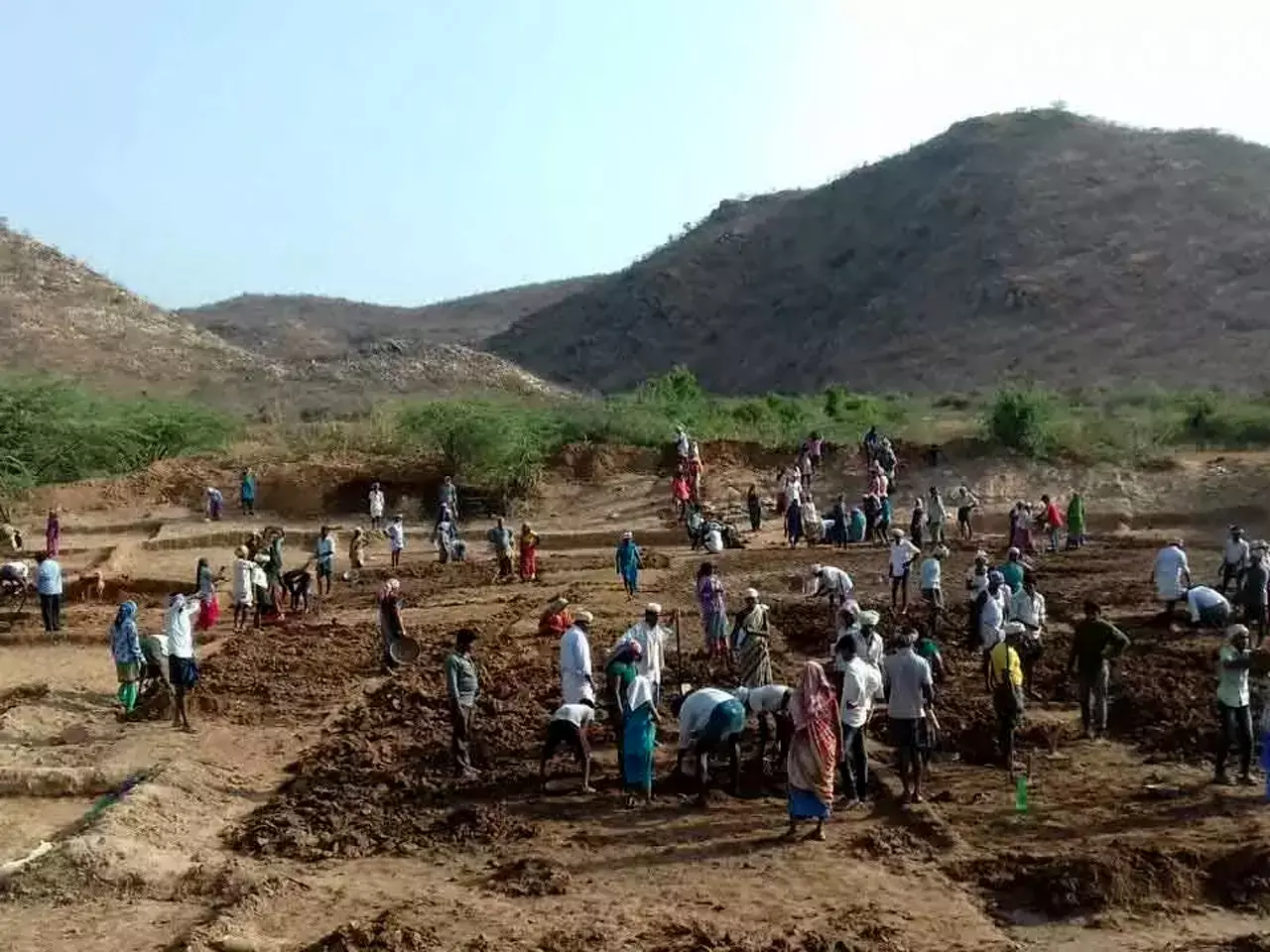 mgnrega, centres arrears to be paid rs 6,434 crore