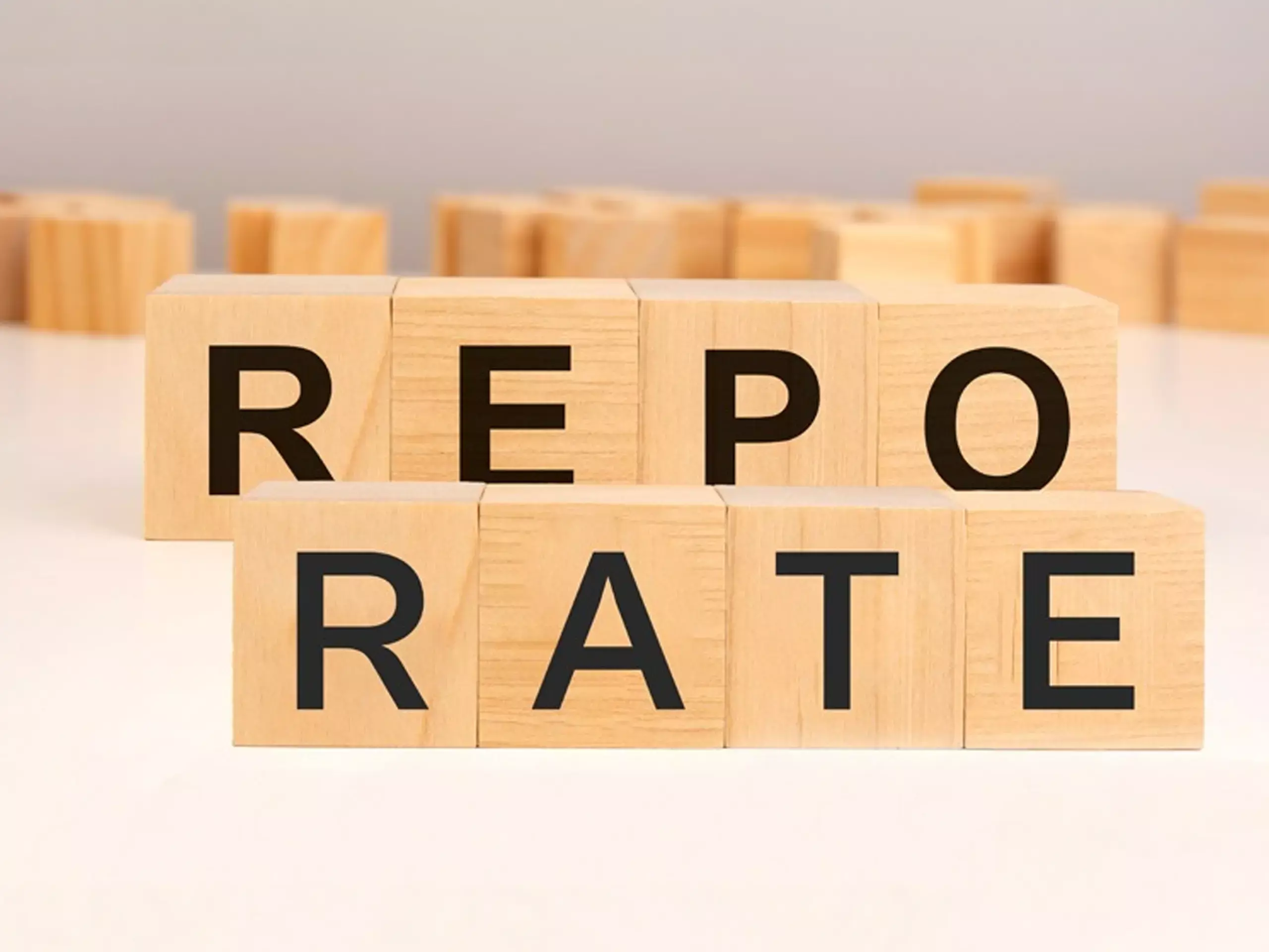 റിപ്പോ നിരക്ക് കുറയ്ക്കുമെന്ന് പ്രതീക്ഷ