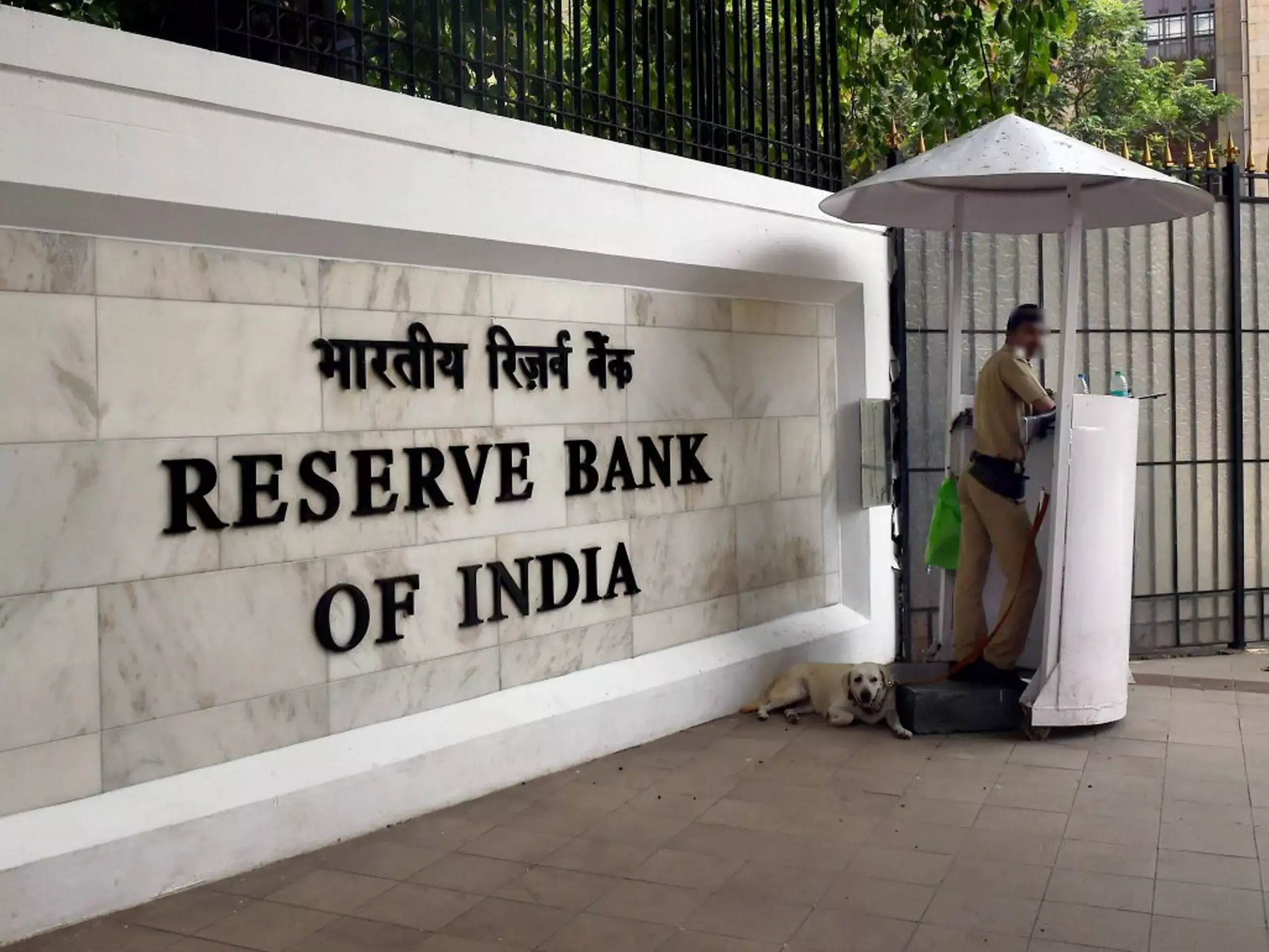 വായ്പാ പ്രീപേയ്മെന്റ് പിഴ നിരക്ക് ഒഴിവാക്കാന് ആര്ബിഐ വായ്പാ പ്രീപേയ്മെന്റ് പിഴ നിരക്ക് ഒഴിവാക്കാന് ആര്ബിഐ