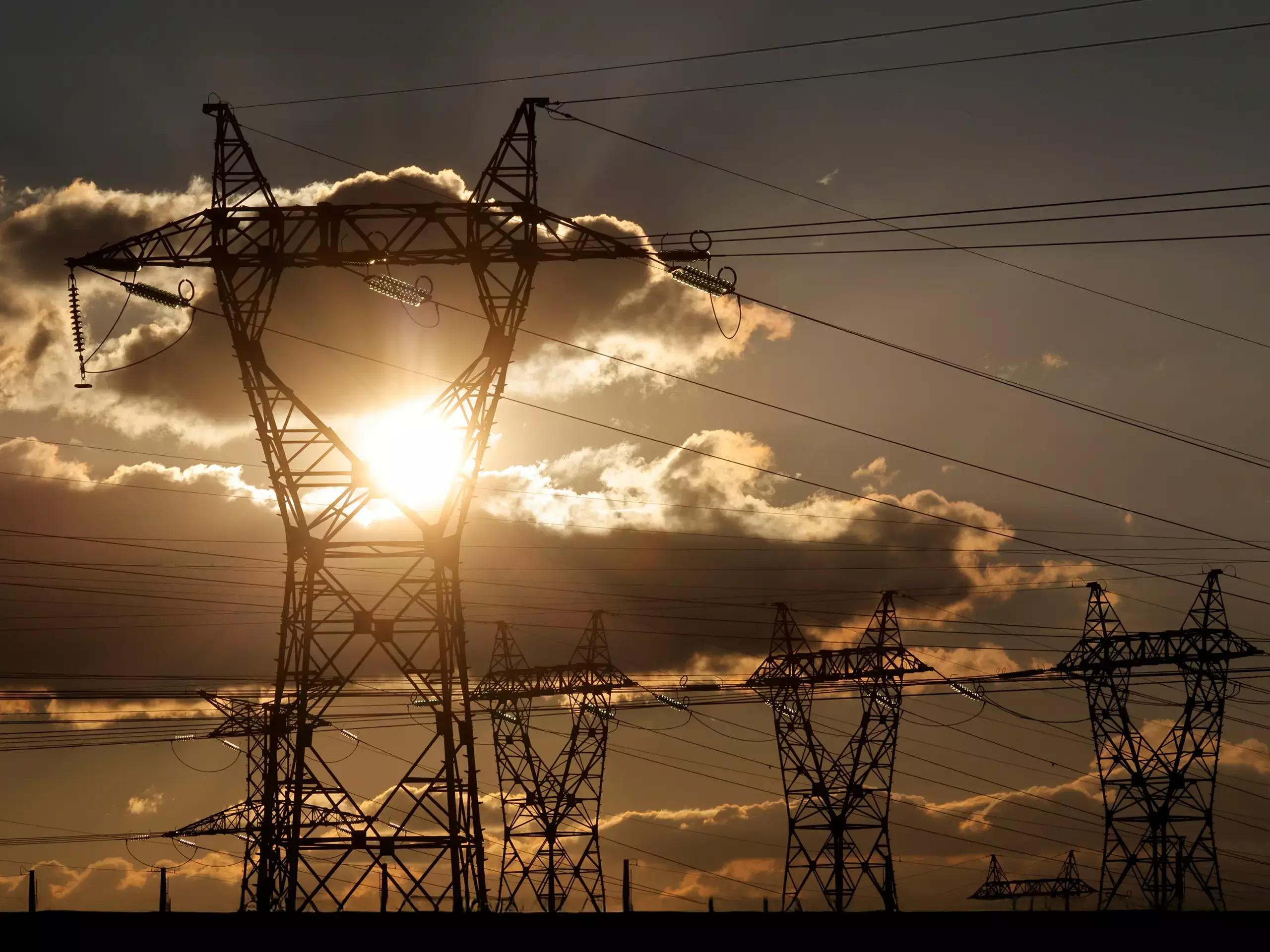 ചൂട് കൂടും; വൈദ്യുതി ആവശ്യകത  രാജ്യത്ത് കുത്തനെ ഉയരും