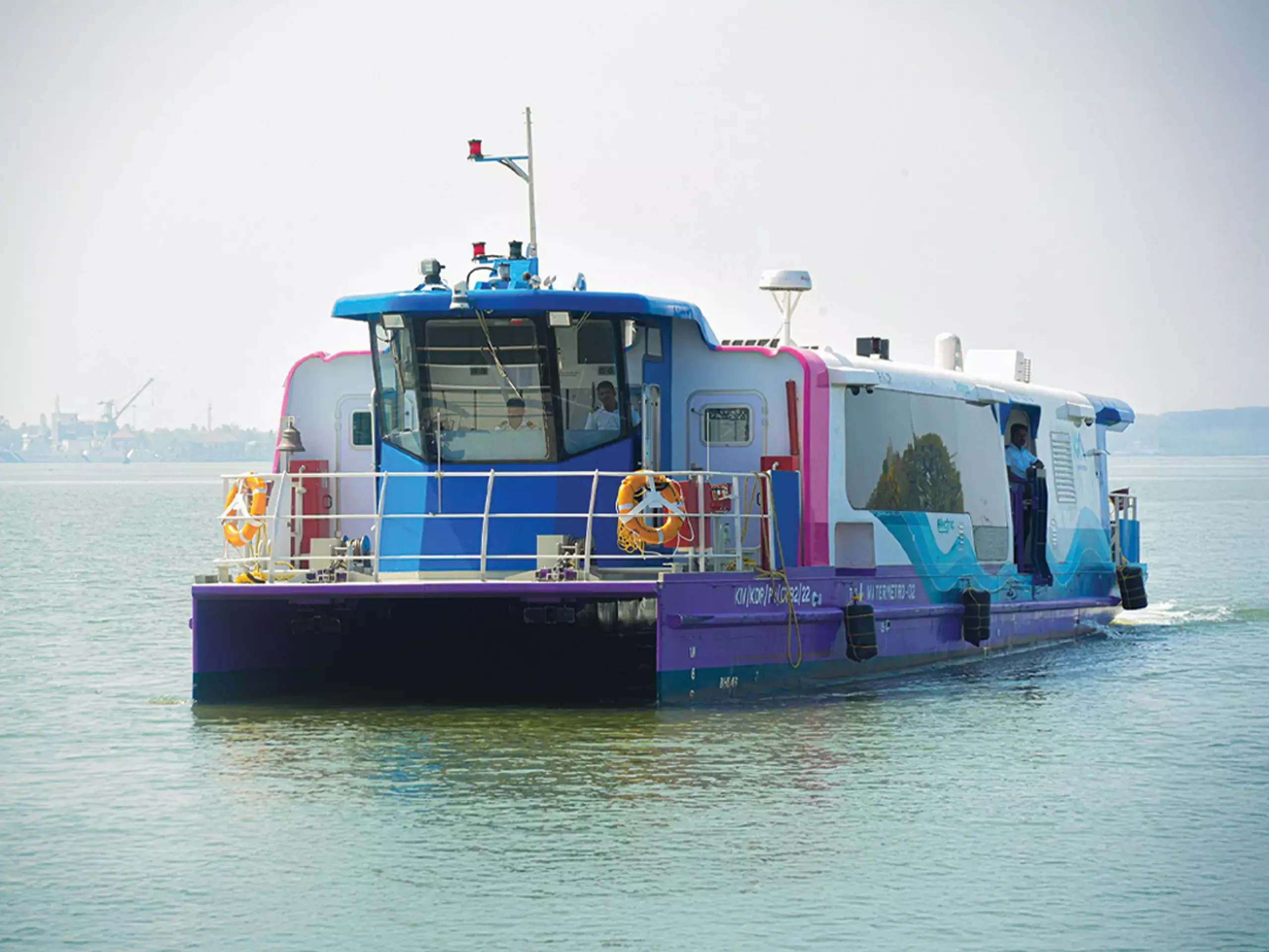 ഏലൂര്‍ റൂട്ടിൽ ഒരു വാട്ടര്‍ മെട്രോ ബോട്ട് കൂടി, പുതിയ സർവ്വീസ് തിങ്കളാഴ്ച മുതല്‍