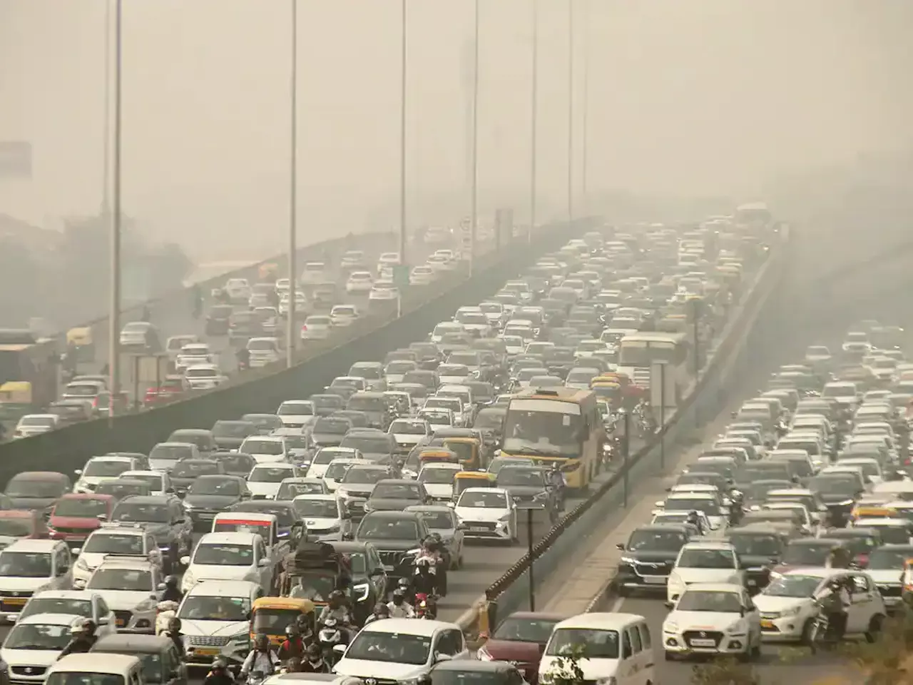 petrol and diesel vehicles may be banned from delhi