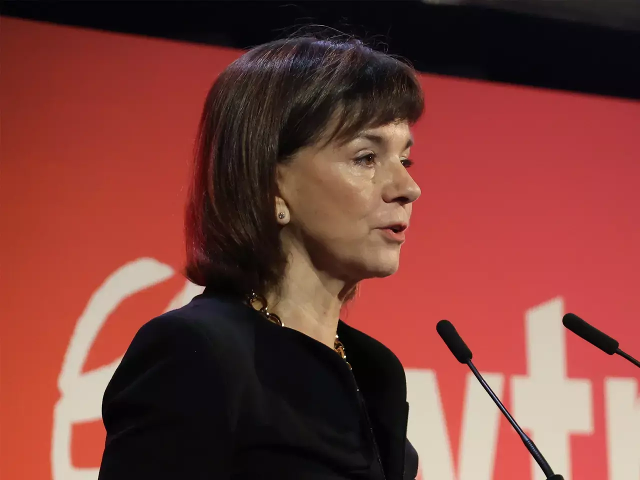 lets make smart investments in this market too