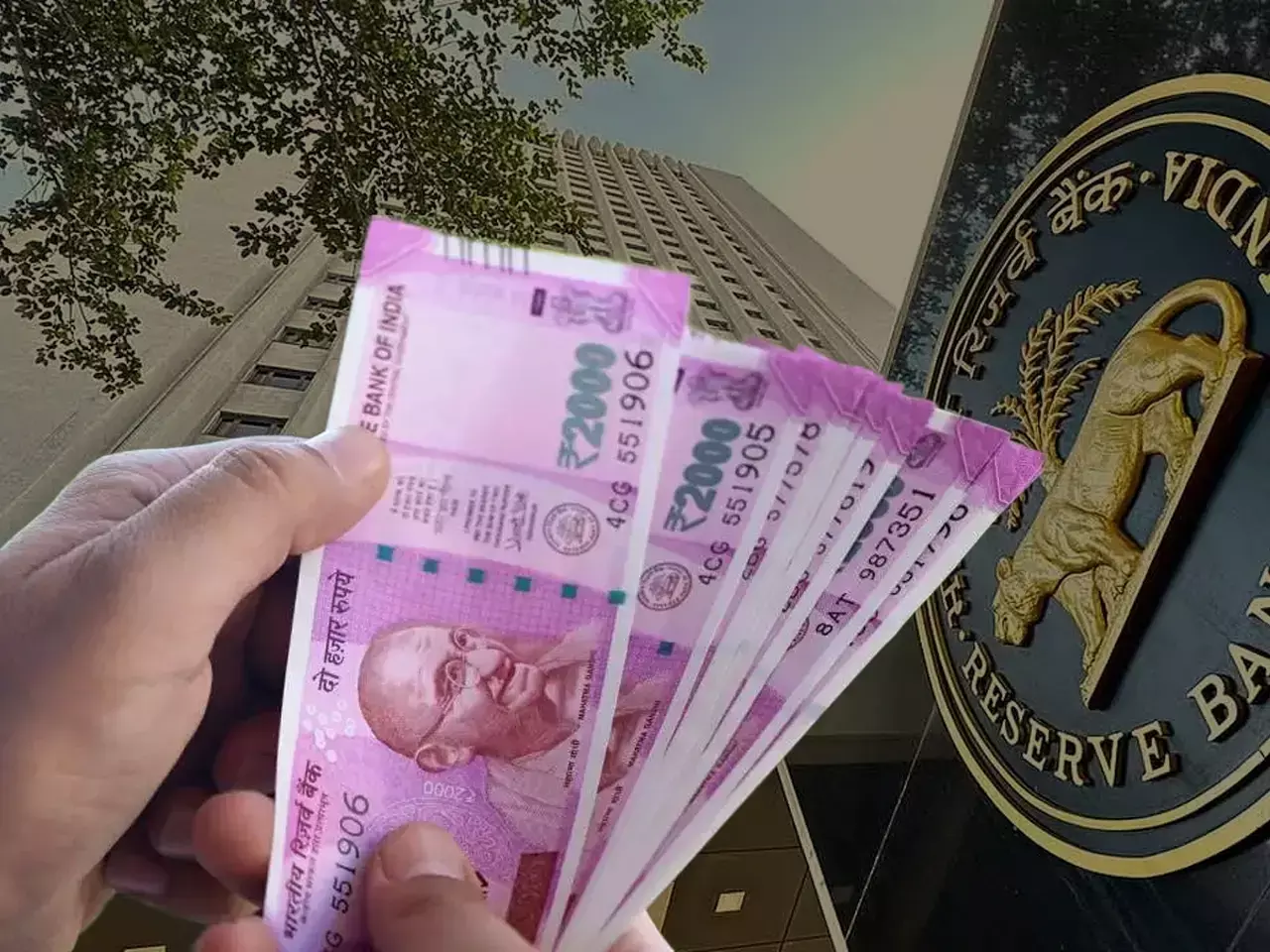 reserve bank says rs 6,266 crore worth of rs 2000 notes not returned
