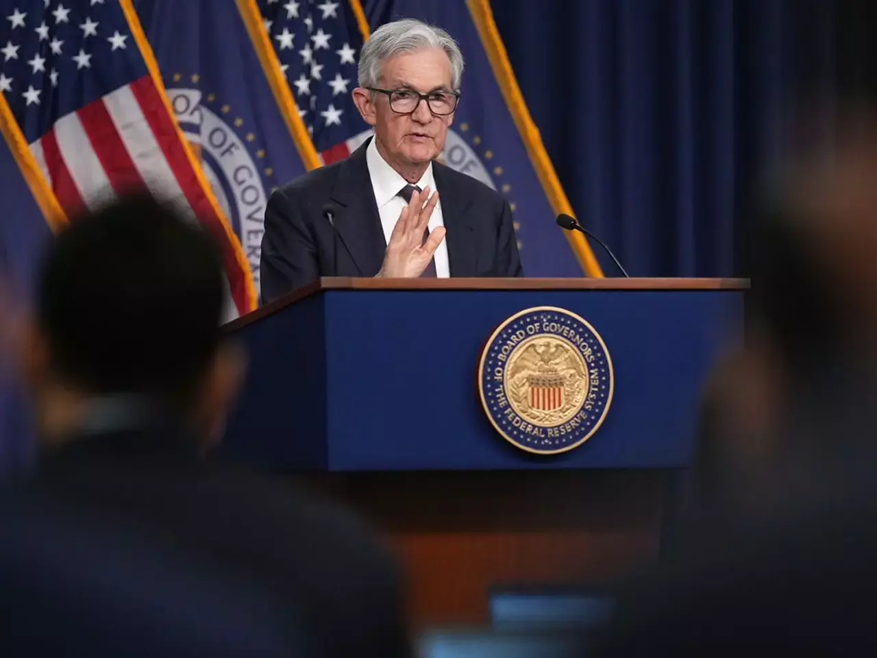 us fed keeps interest rates unchanged